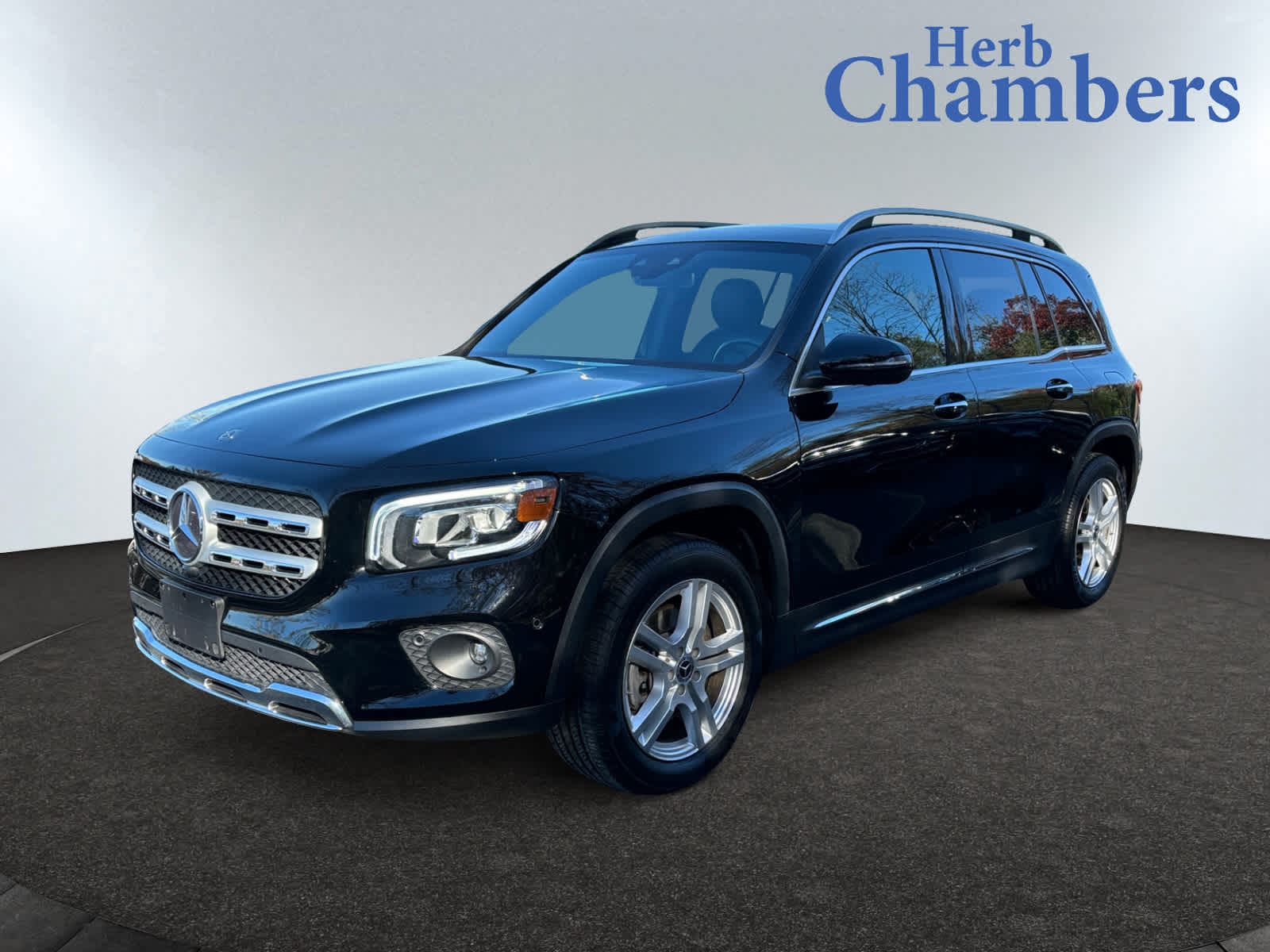 used 2020 Mercedes-Benz GLB 250 car, priced at $26,998