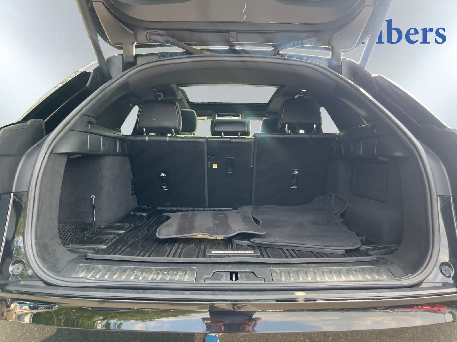used 2022 Land Rover Range Rover Velar car, priced at $36,997