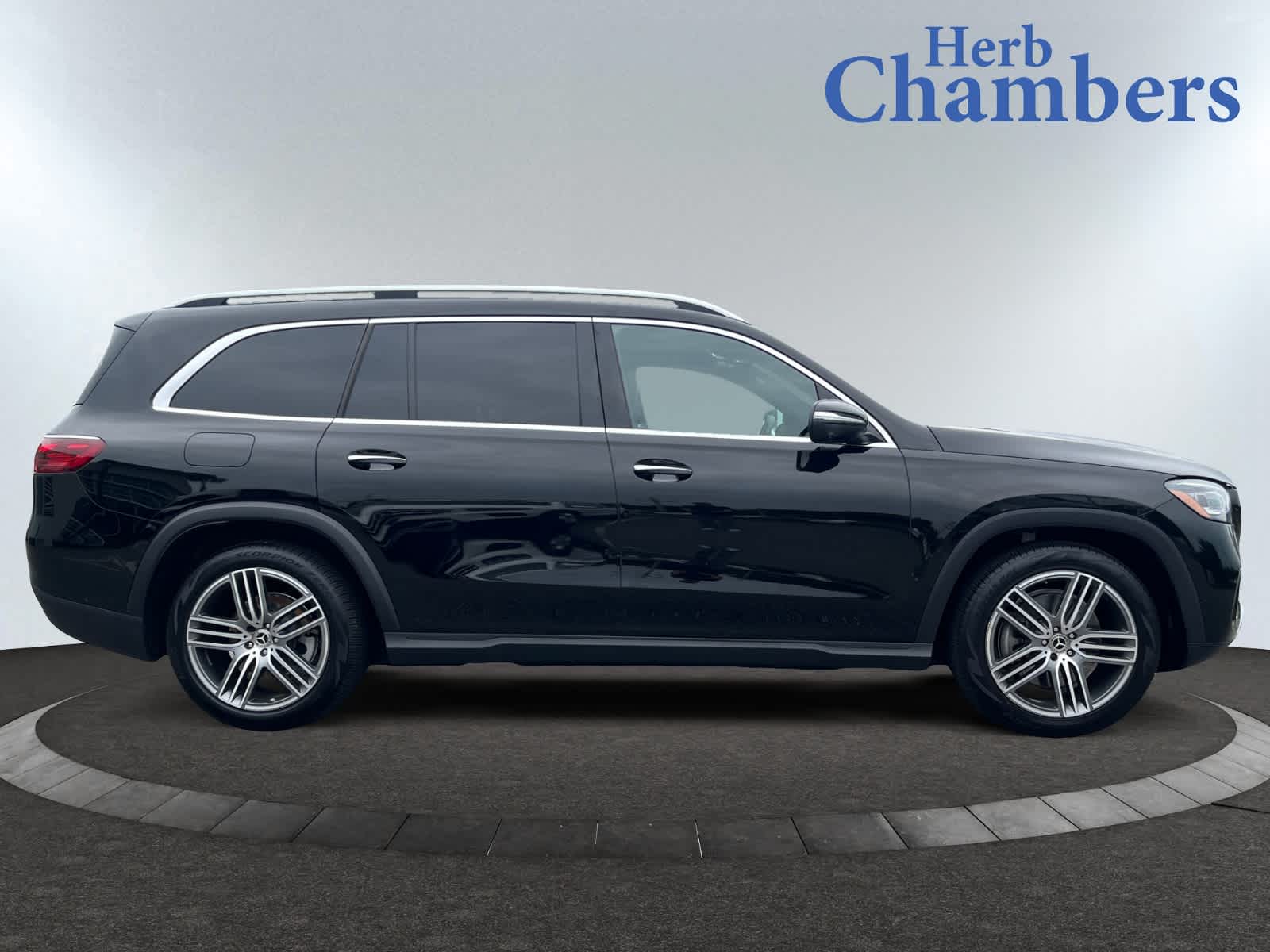 used 2025 Mercedes-Benz GLS 450 car, priced at $79,998