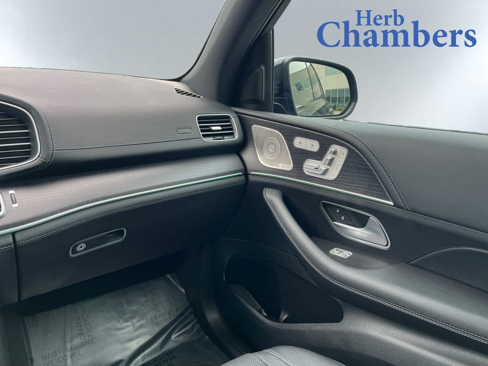 used 2023 Mercedes-Benz GLE 450 car, priced at $56,998