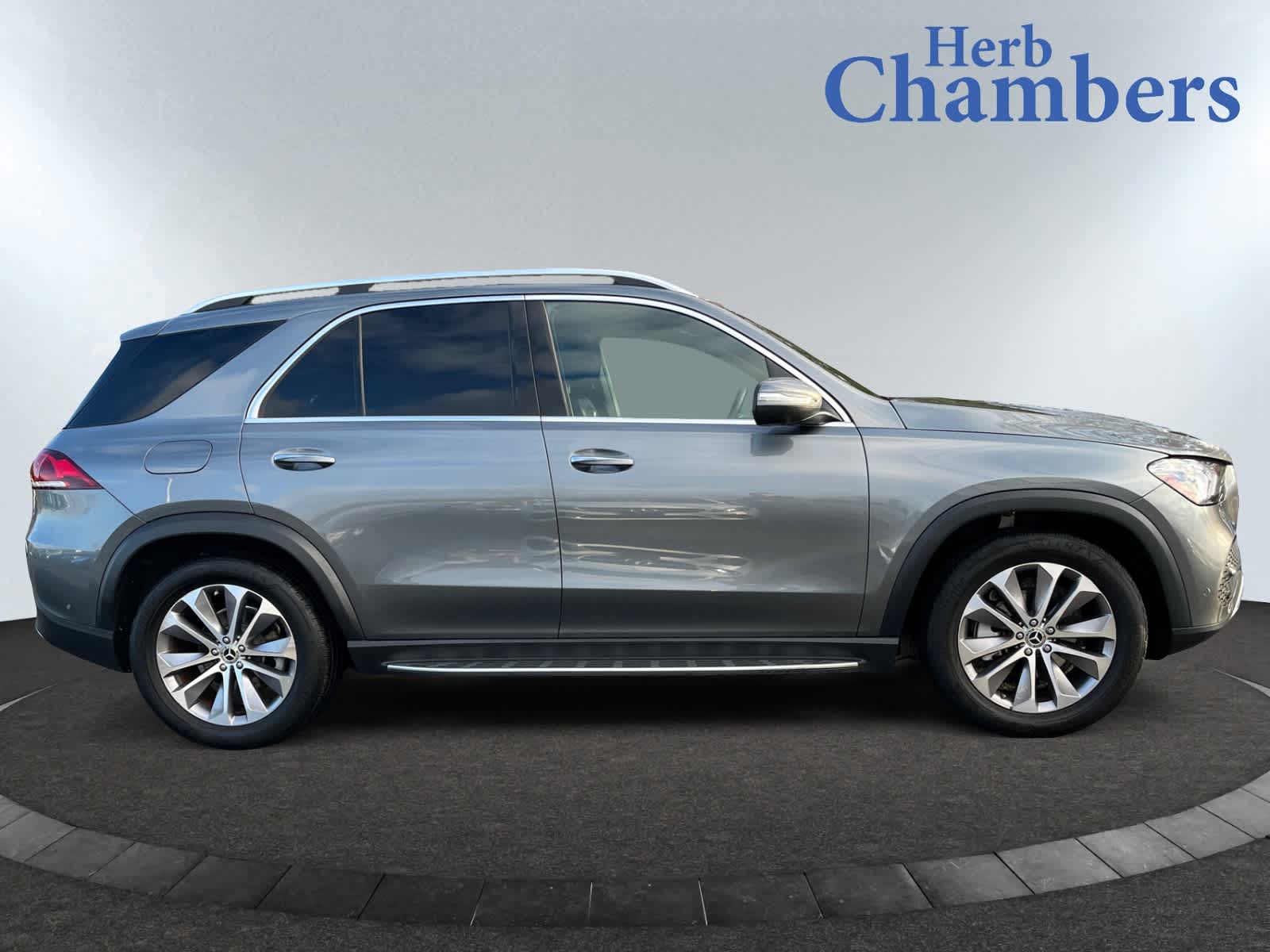 used 2022 Mercedes-Benz GLE 350 car, priced at $51,998