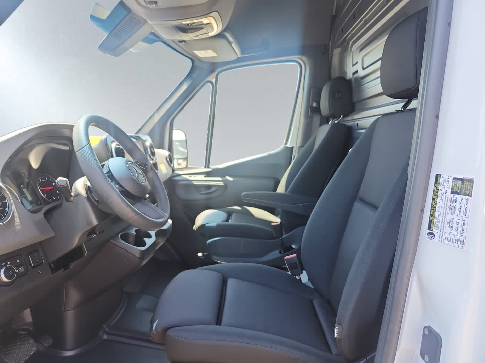 new 2025 Mercedes-Benz Sprinter car