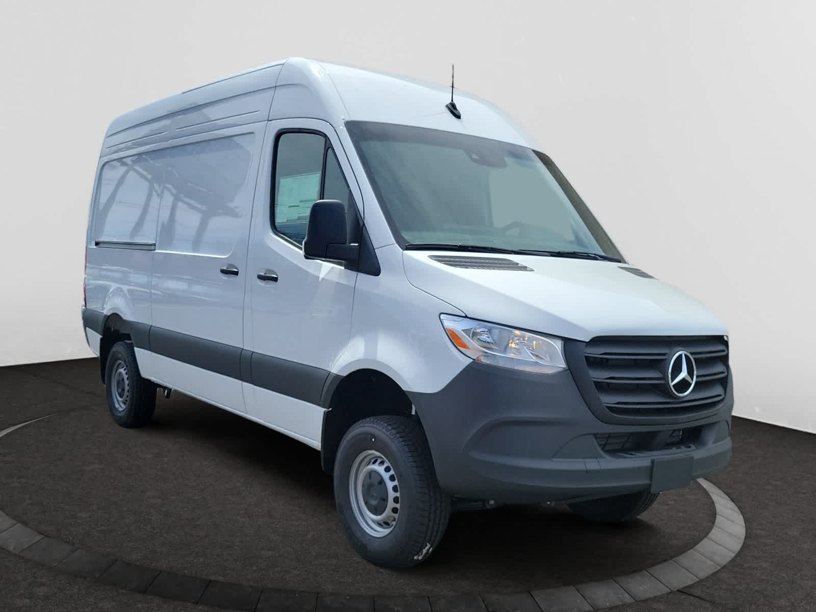 new 2024 Mercedes-Benz Sprinter car