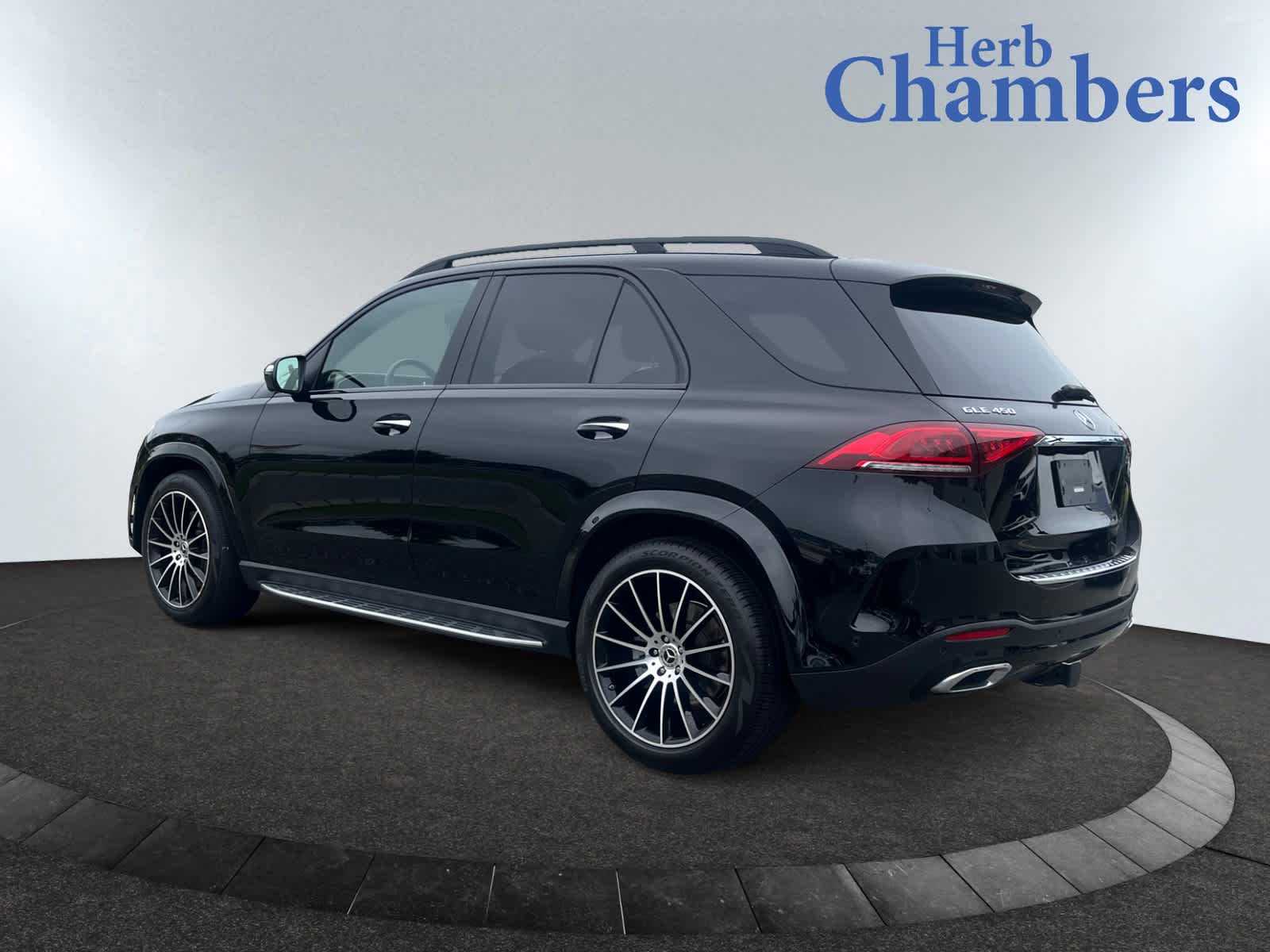 used 2023 Mercedes-Benz GLE 450 car, priced at $56,998