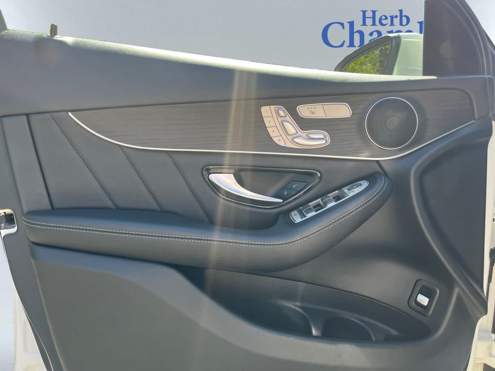 used 2021 Mercedes-Benz GLC 300 car, priced at $30,998