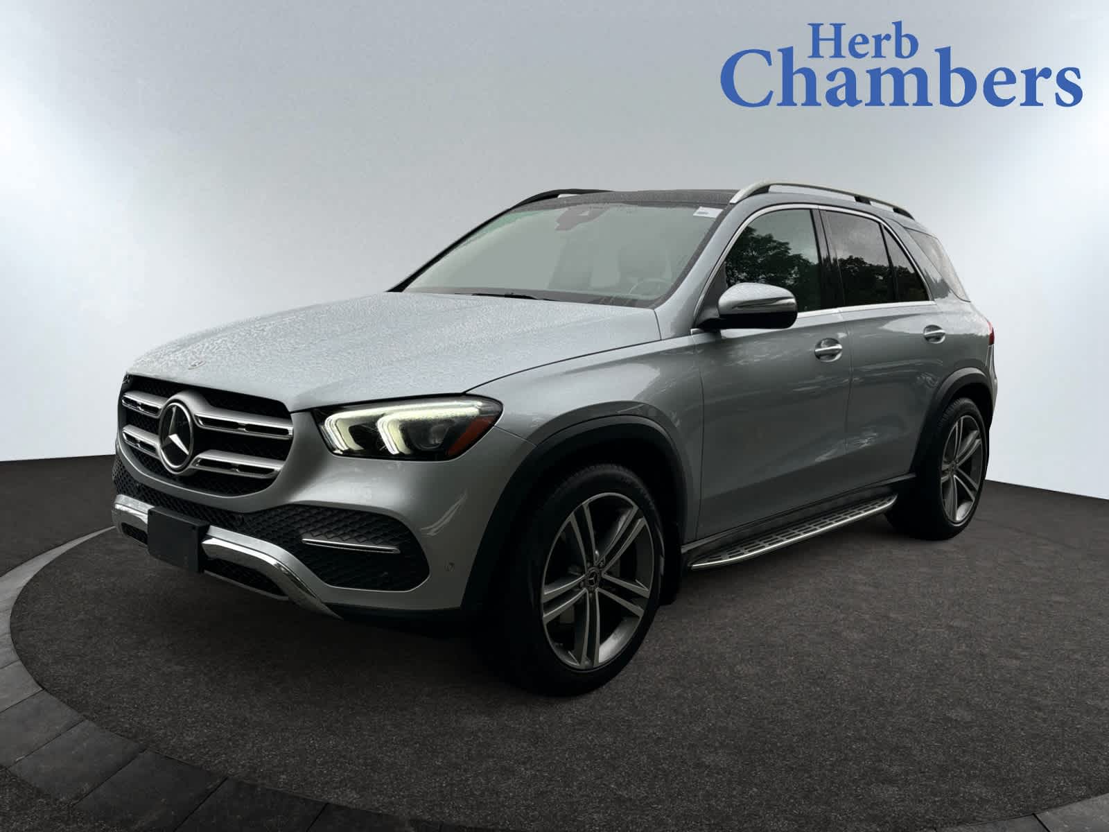 used 2022 Mercedes-Benz GLE 350 car, priced at $46,998