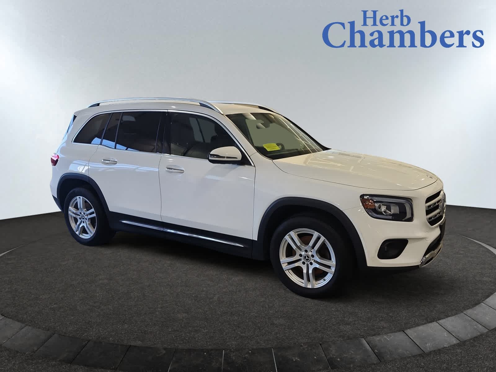 used 2020 Mercedes-Benz GLB 250 car, priced at $20,997
