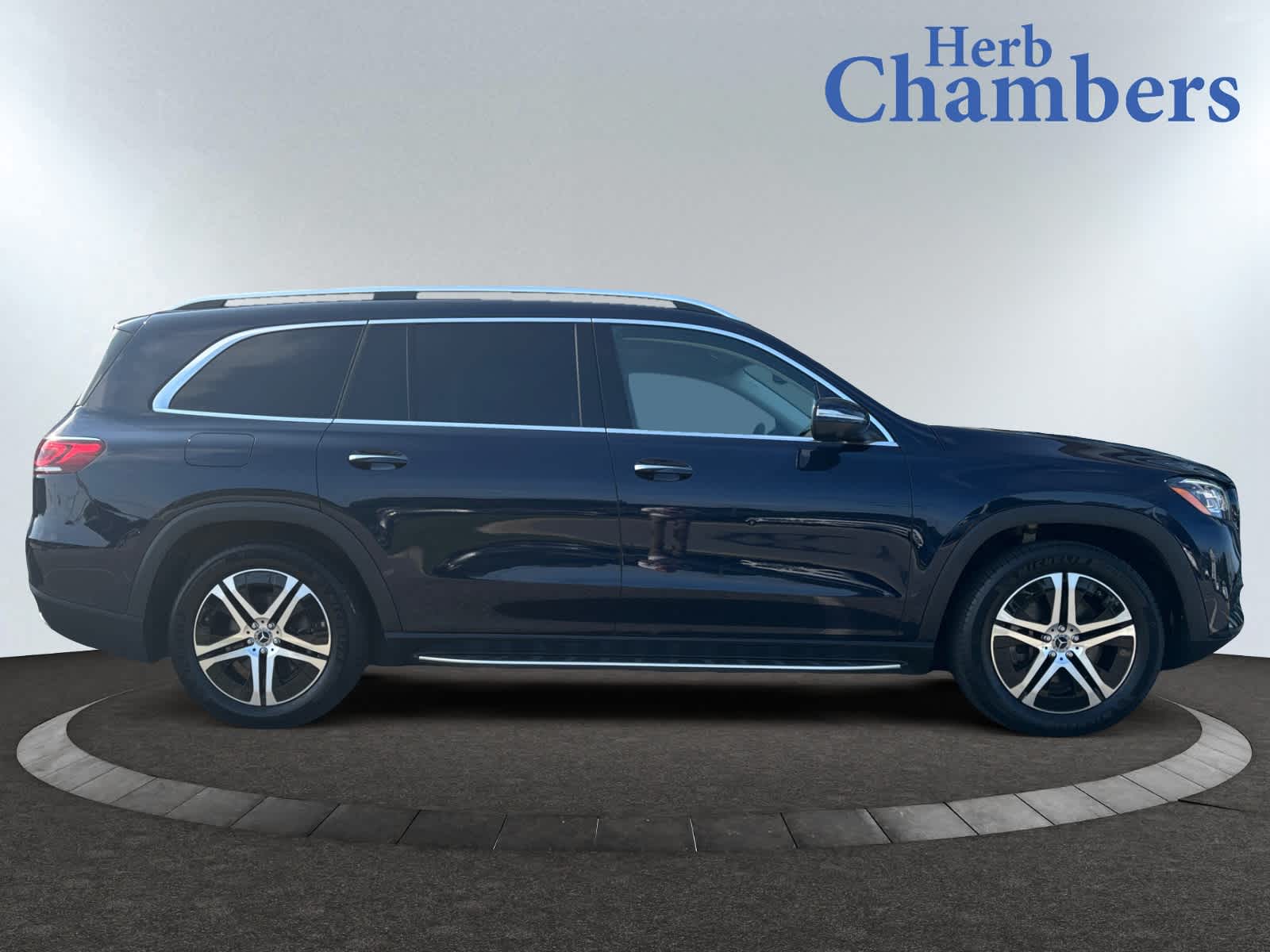 used 2022 Mercedes-Benz GLS 450 car, priced at $57,998