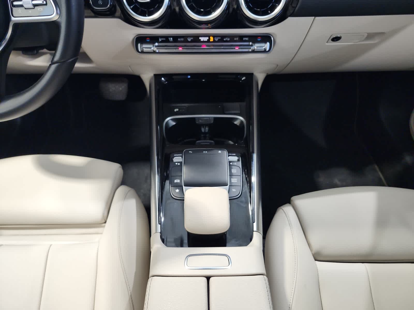 used 2022 Mercedes-Benz GLA 250 car, priced at $27,997