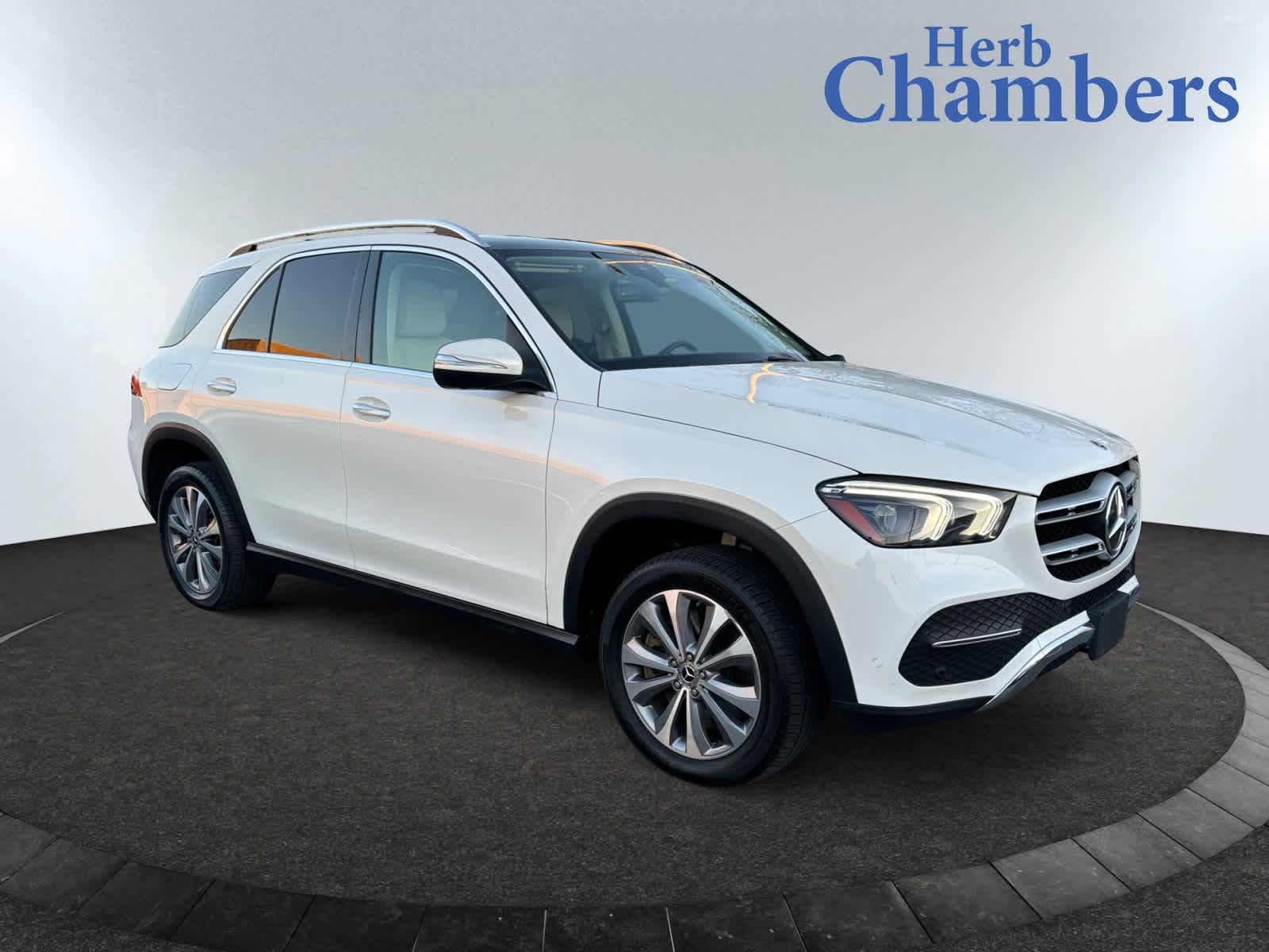 used 2021 Mercedes-Benz GLE 450 car, priced at $46,998