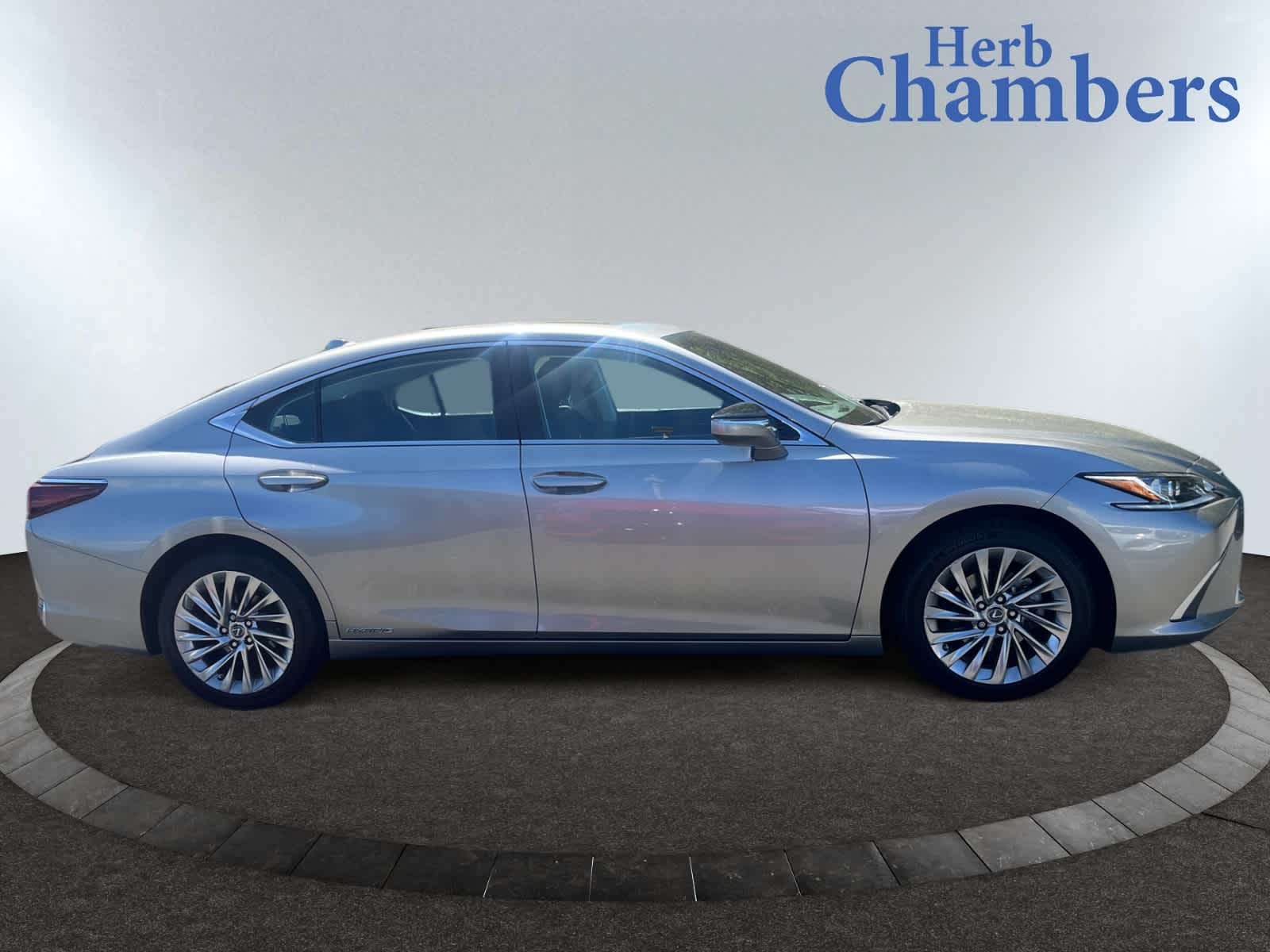 used 2020 Lexus ES 300h car, priced at $34,999