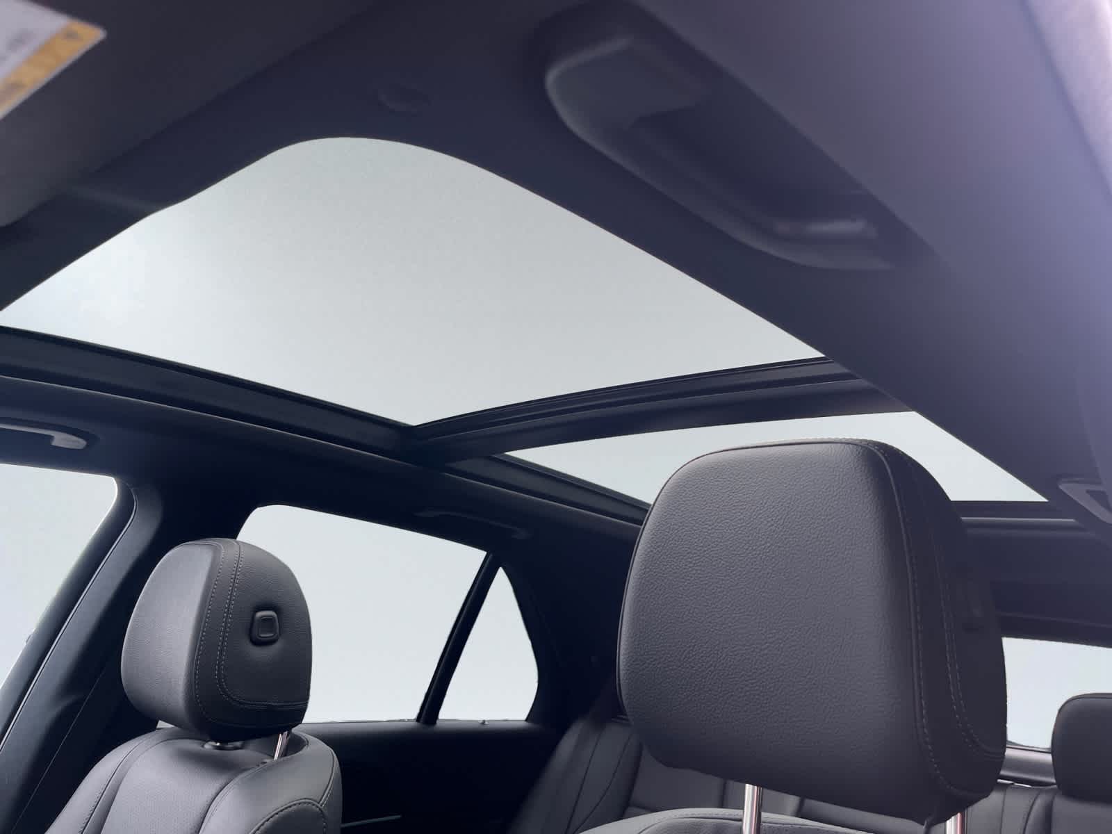 used 2022 Mercedes-Benz GLE 350 car, priced at $51,998