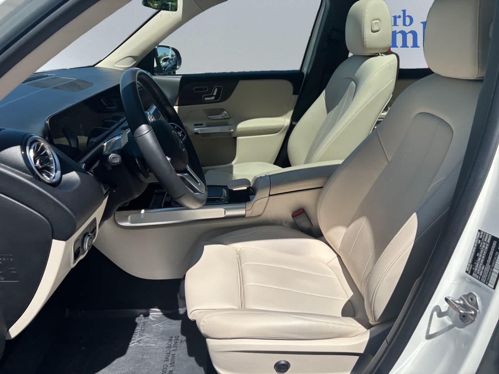 used 2022 Mercedes-Benz GLB 250 car, priced at $32,398