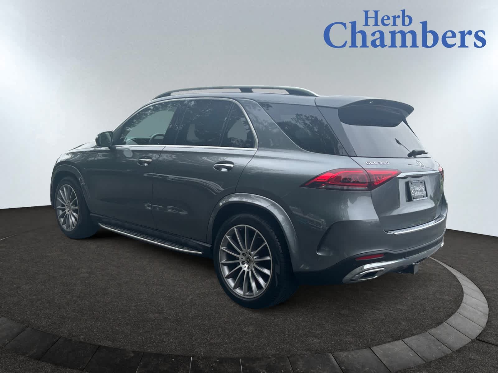 used 2022 Mercedes-Benz GLE 350 car, priced at $43,998