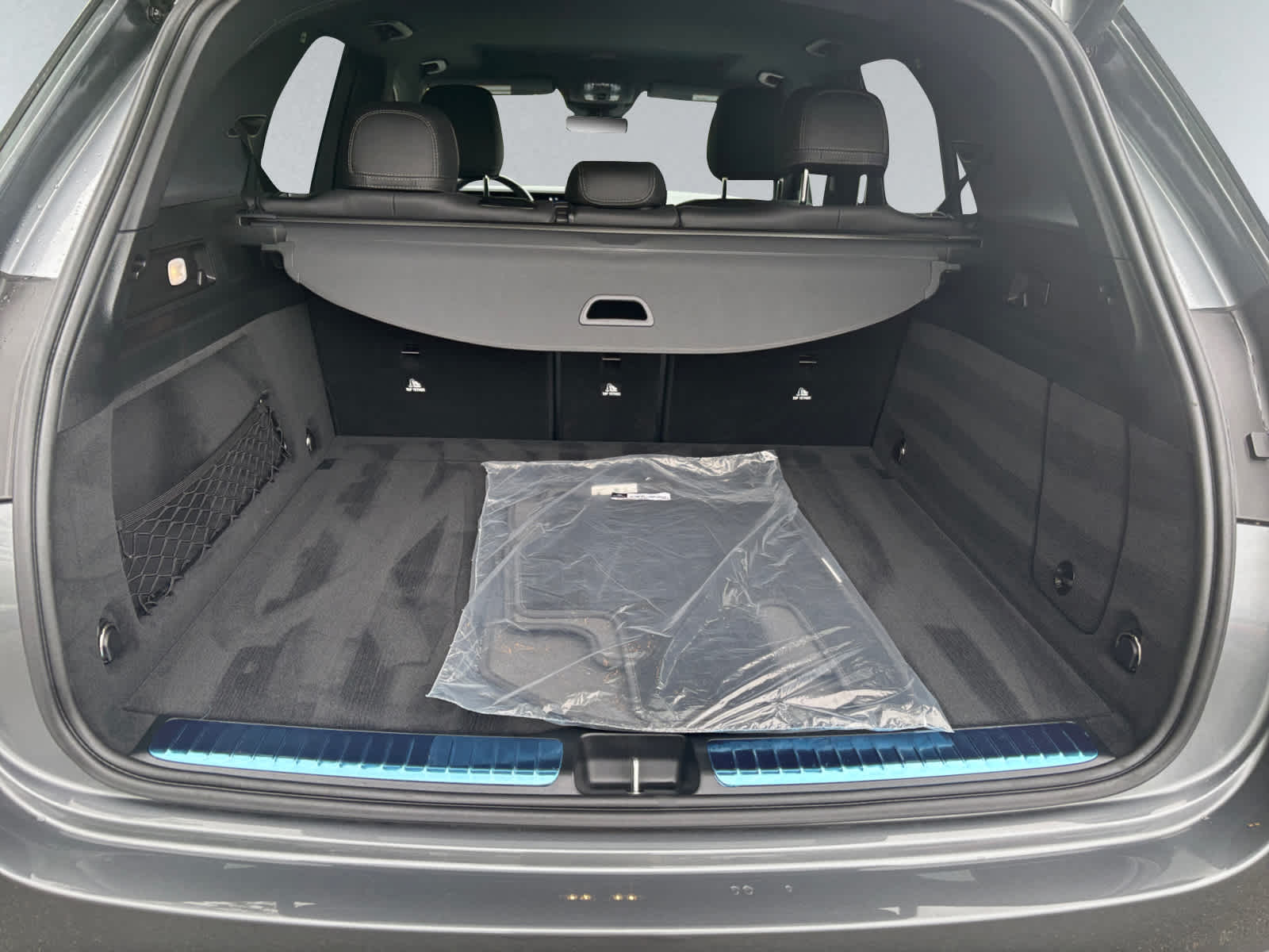 used 2025 Mercedes-Benz GLE 350 car, priced at $63,998