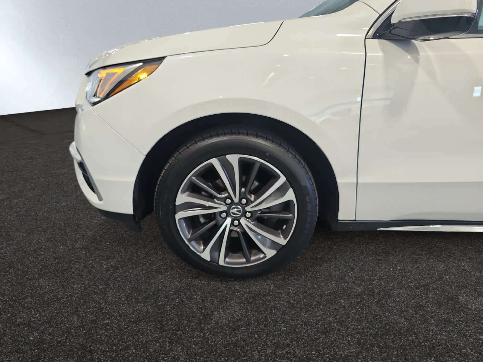 used 2020 Acura MDX car, priced at $26,097