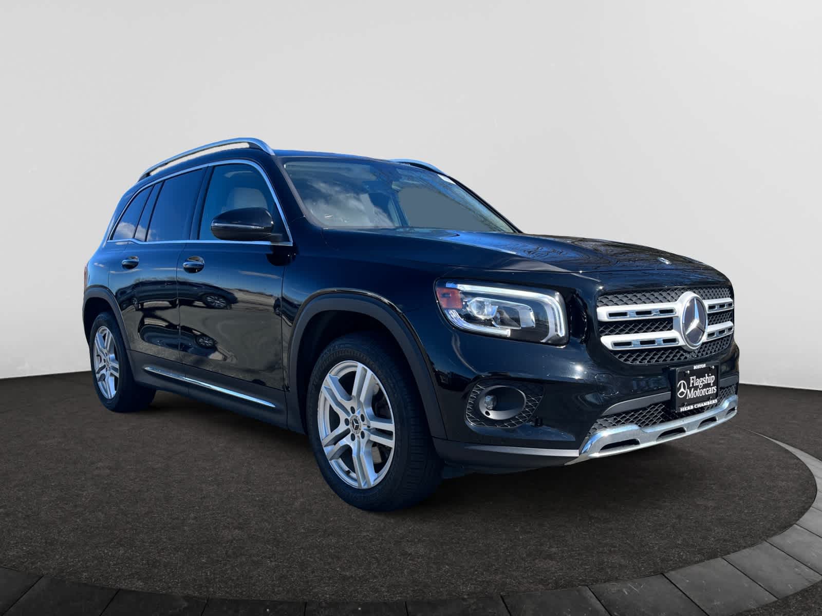 used 2020 Mercedes-Benz GLB 250 car, priced at $25,998