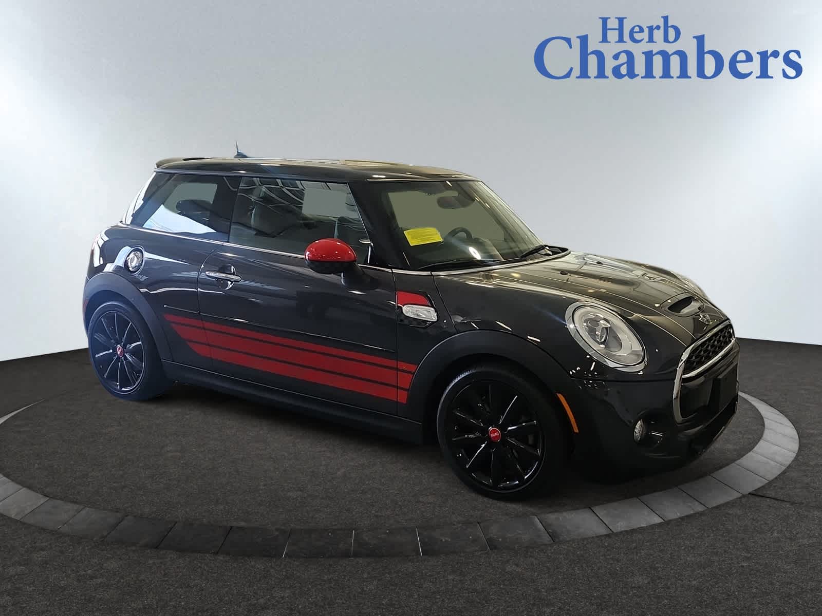 used 2015 MINI Hardtop 2 Door car, priced at $17,997