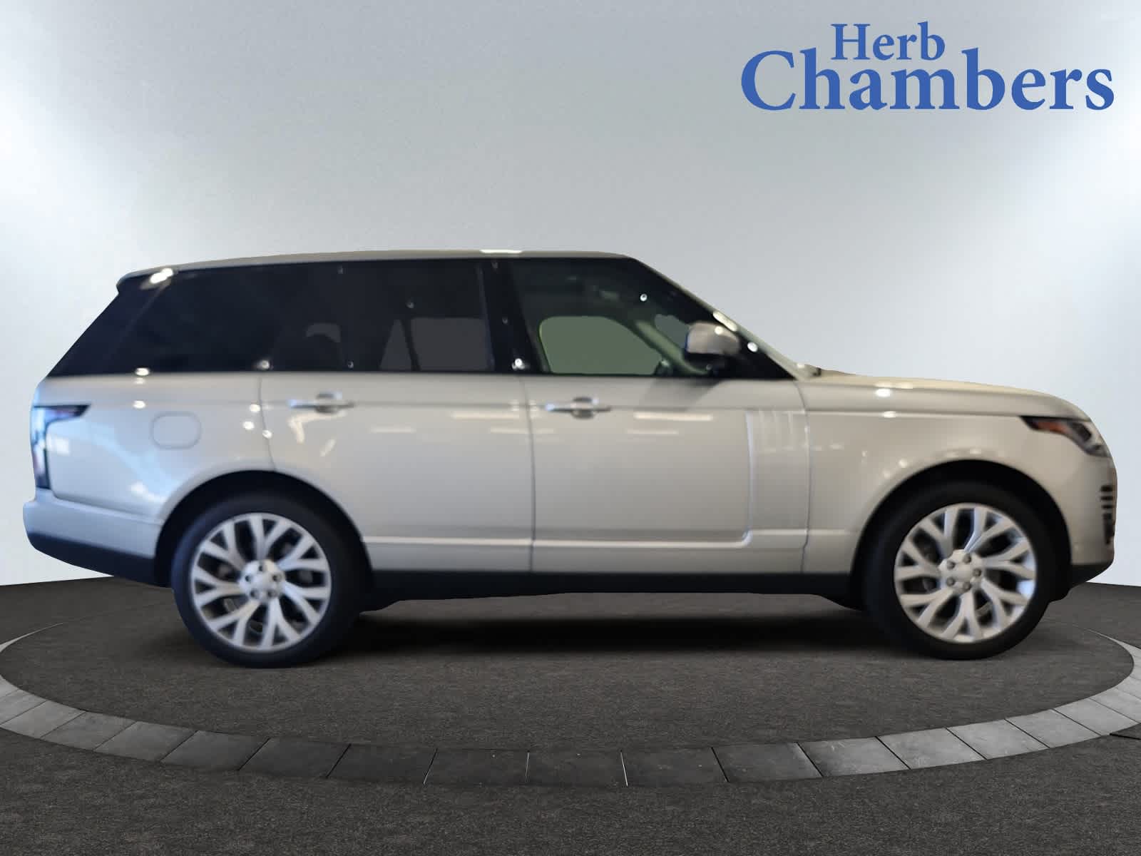 used 2020 Land Rover Range Rover car, priced at $39,497