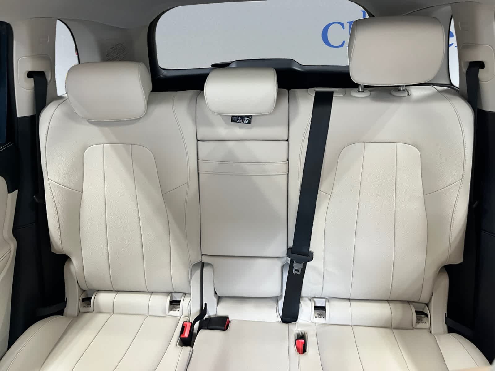 used 2021 Mercedes-Benz GLB 250 car, priced at $29,998