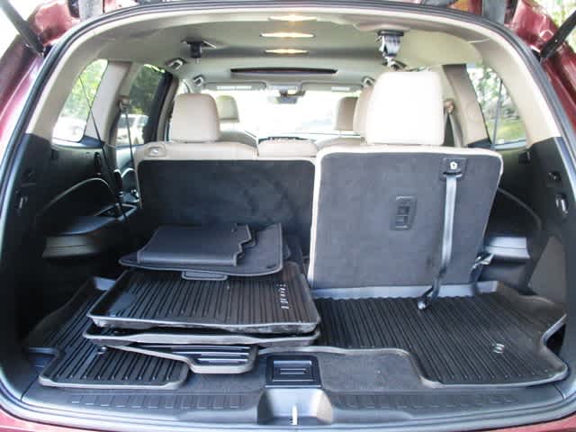 used 2022 Honda Pilot car, priced at $32,997