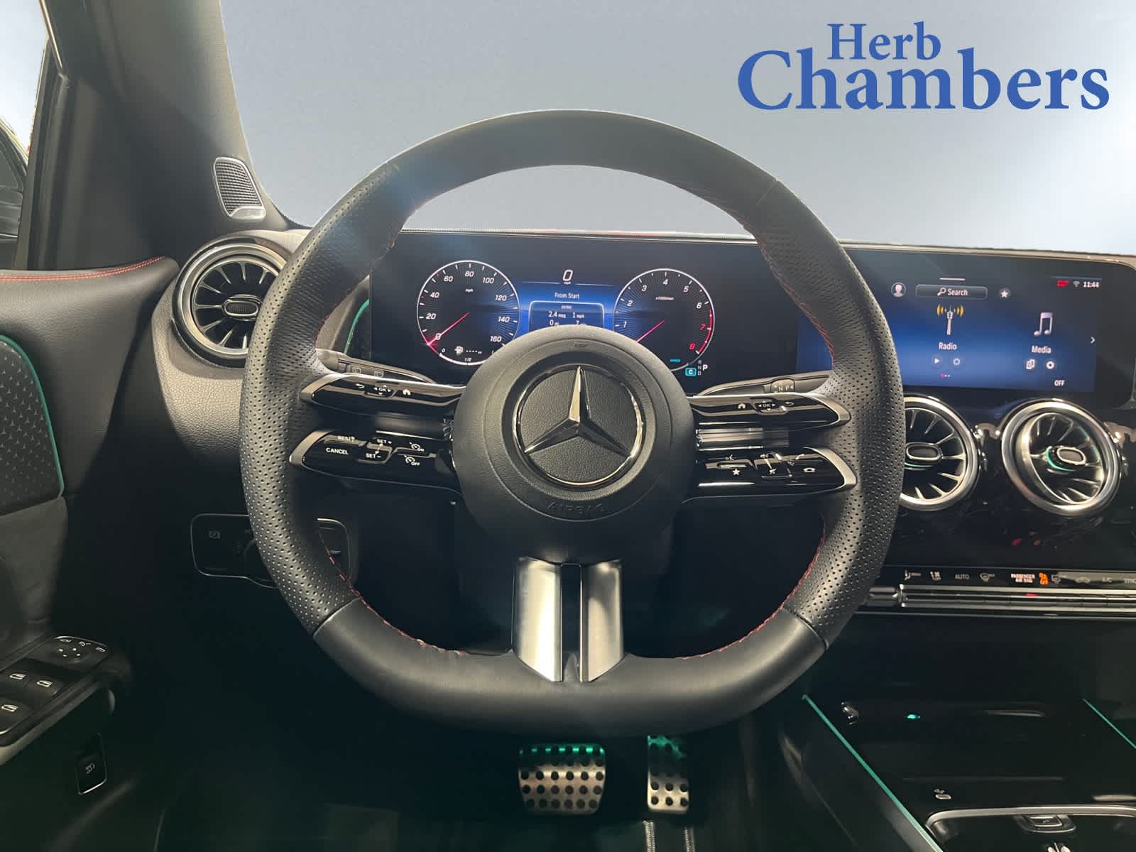used 2025 Mercedes-Benz GLB 250 car, priced at $48,998