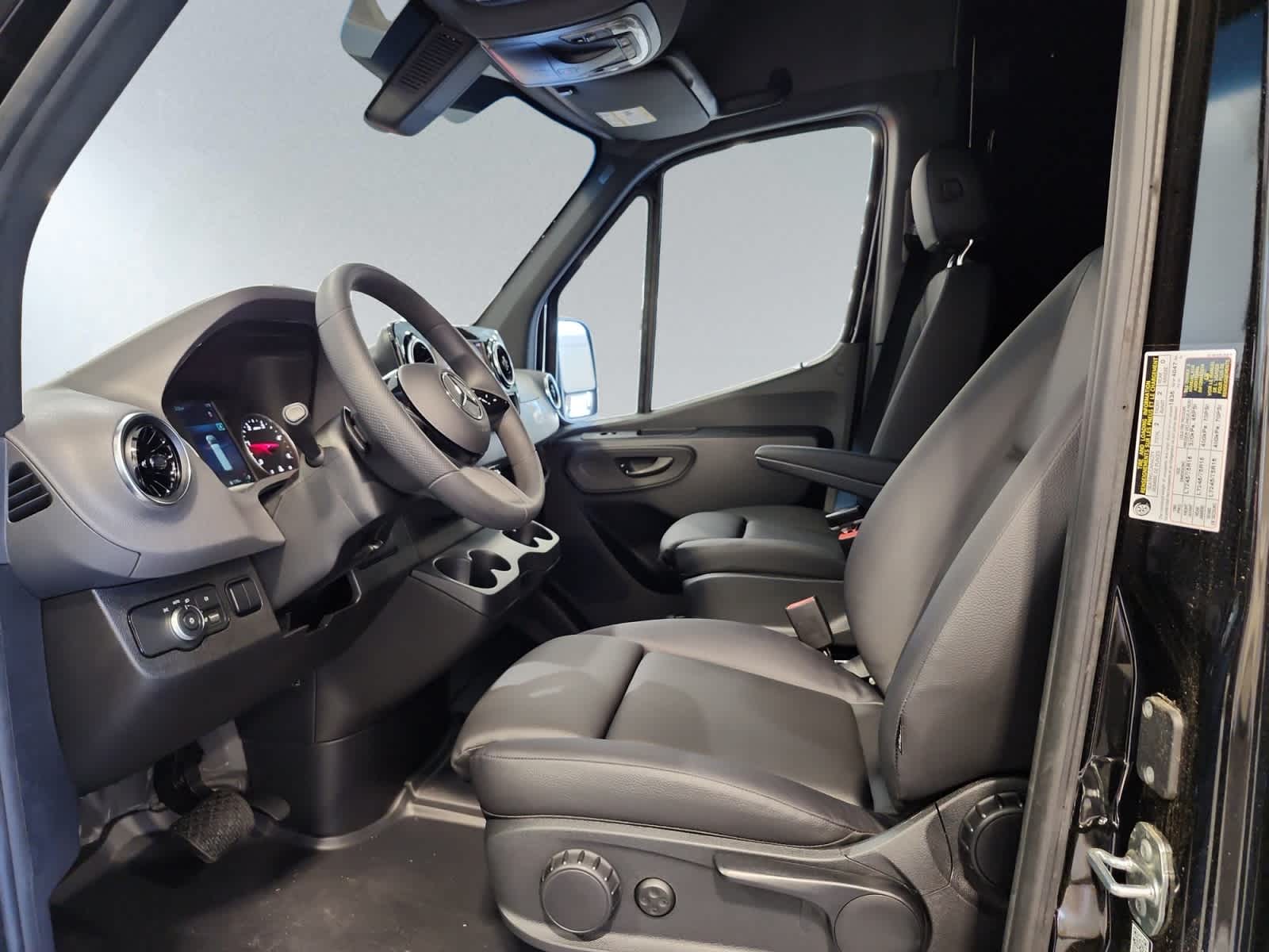 new 2025 Mercedes-Benz Sprinter car