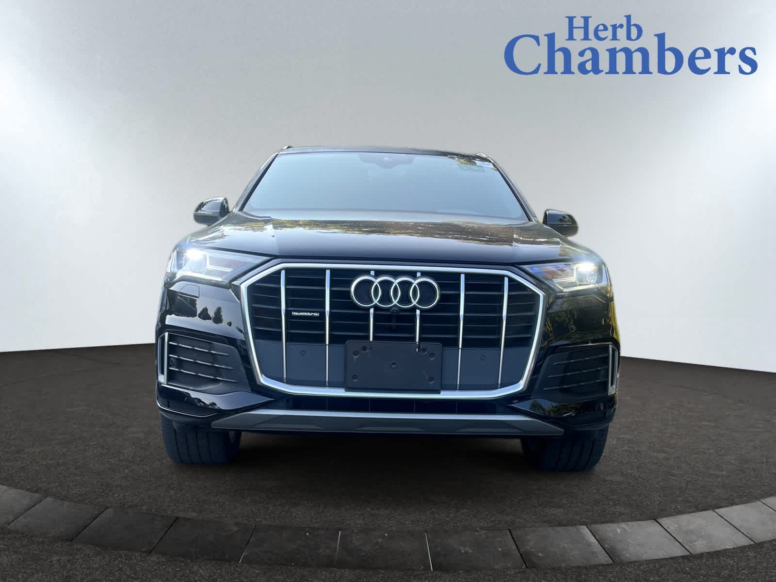 used 2021 Audi Q7 car, priced at $31,999