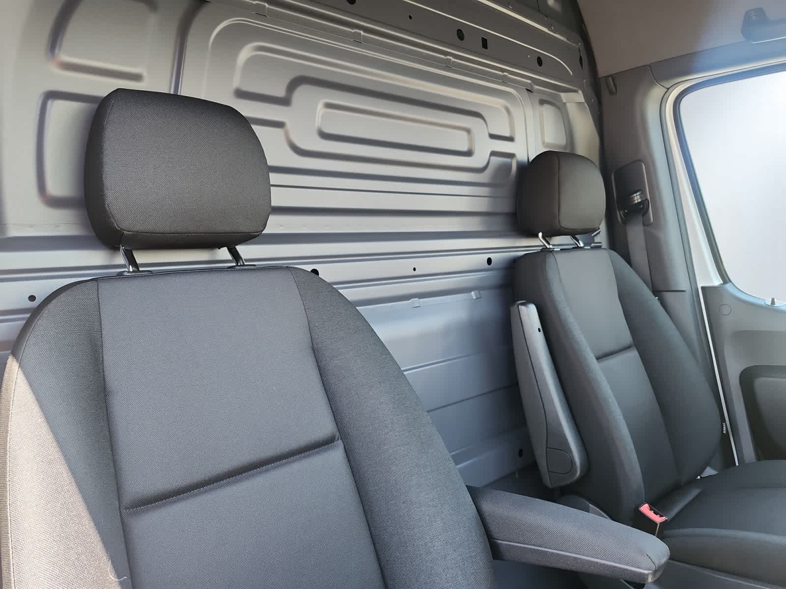 new 2025 Mercedes-Benz Sprinter car