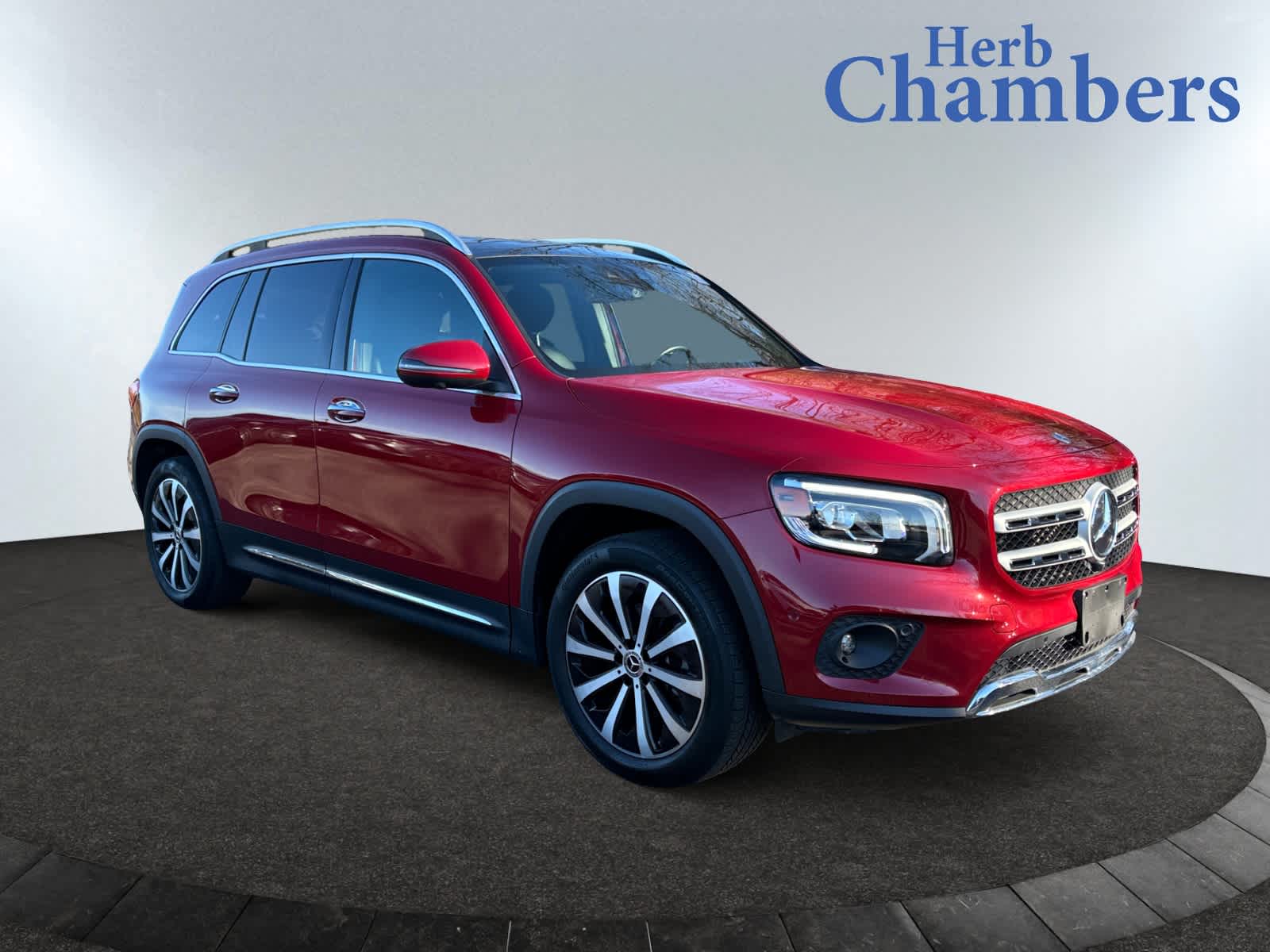 used 2020 Mercedes-Benz GLB 250 car, priced at $27,998