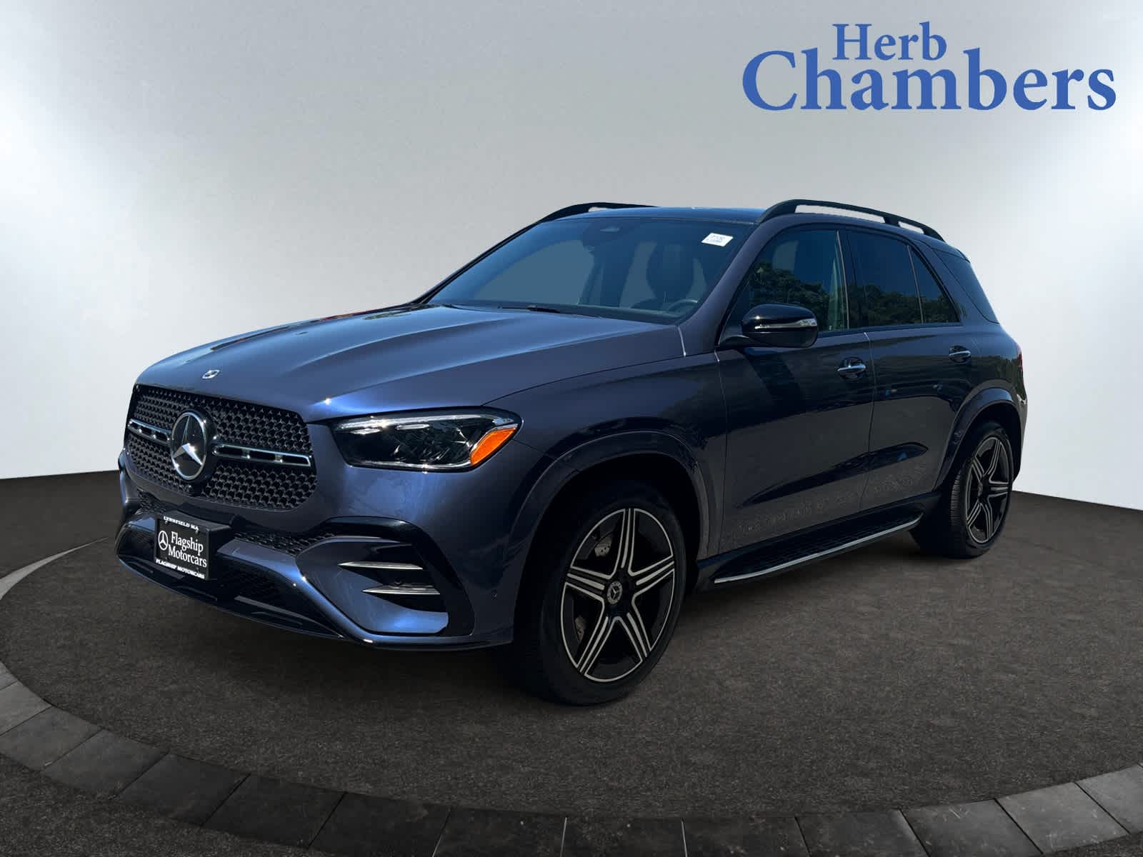 used 2025 Mercedes-Benz GLE 350 car, priced at $65,998