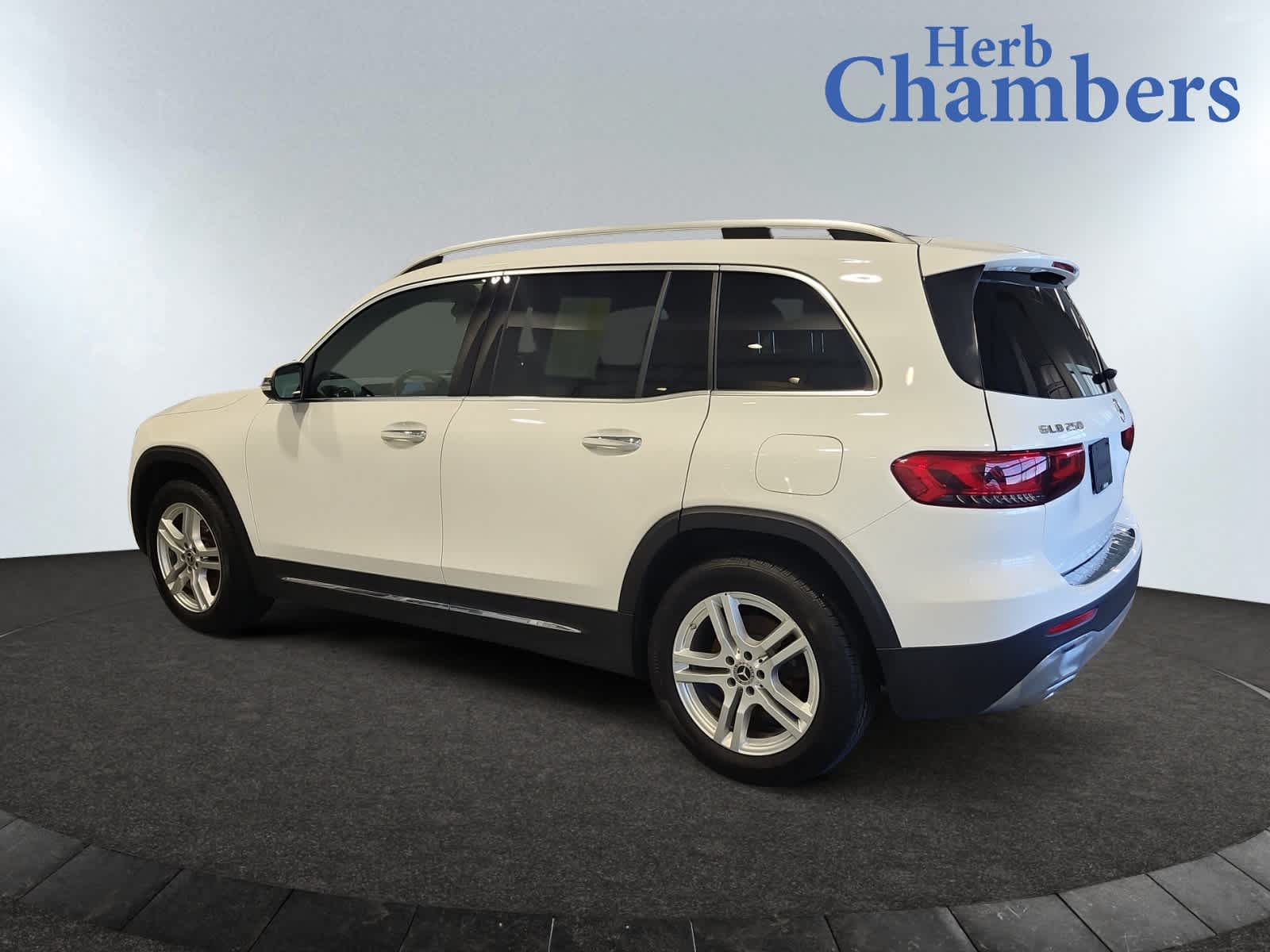 used 2020 Mercedes-Benz GLB 250 car, priced at $19,997