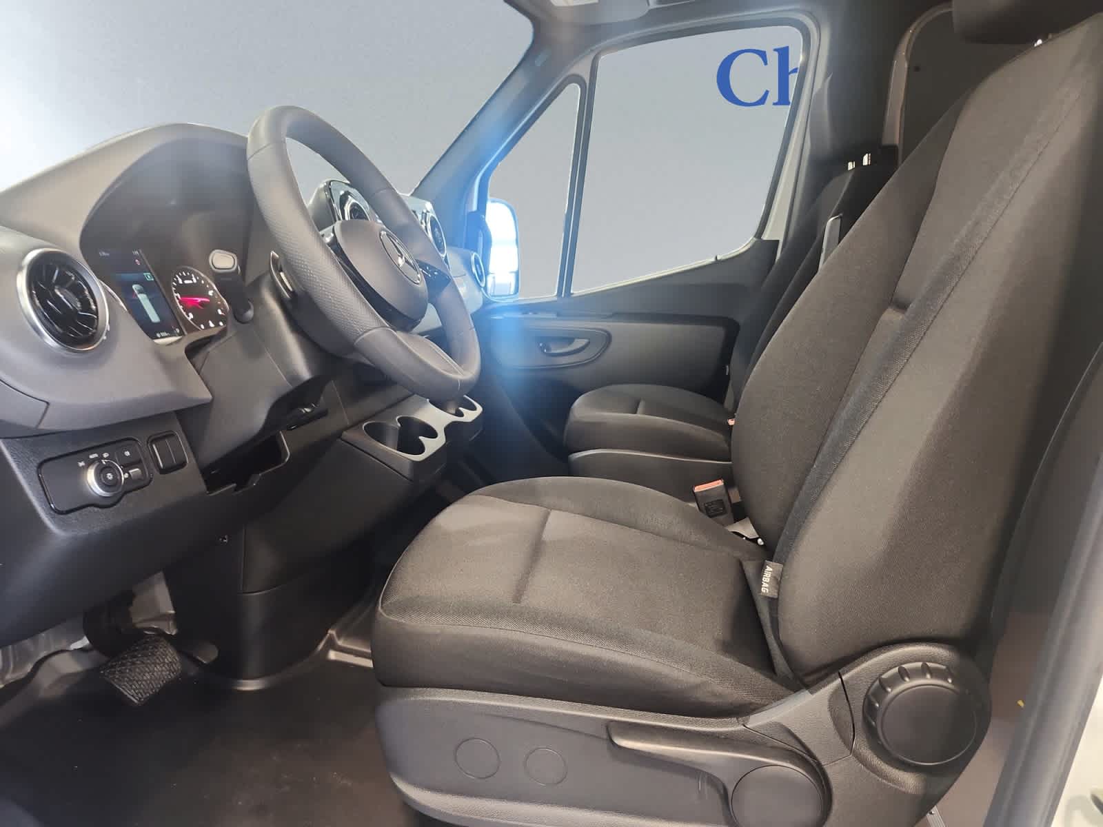 new 2025 Mercedes-Benz Sprinter car