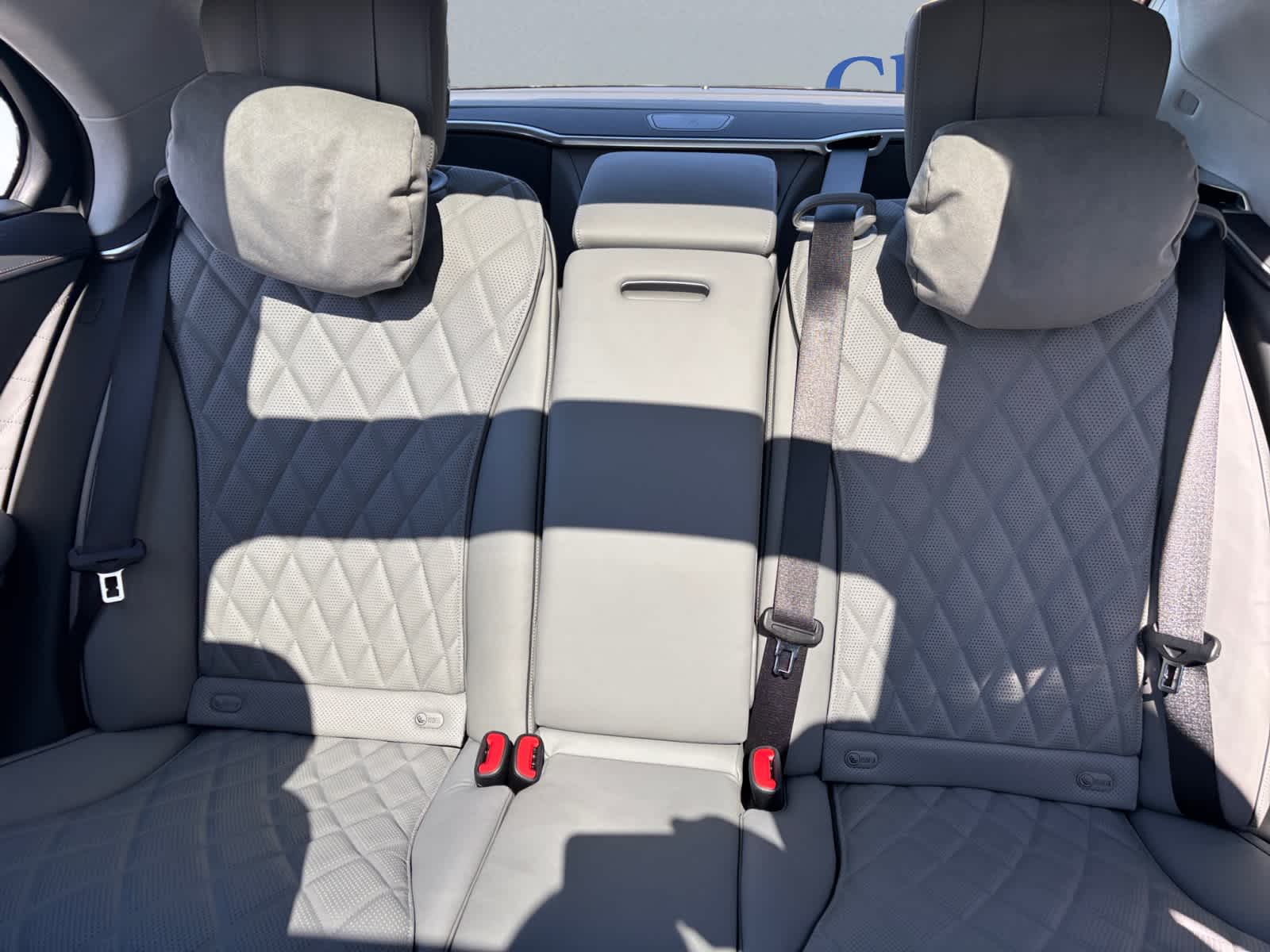 used 2022 Mercedes-Benz S-Class car, priced at $87,998