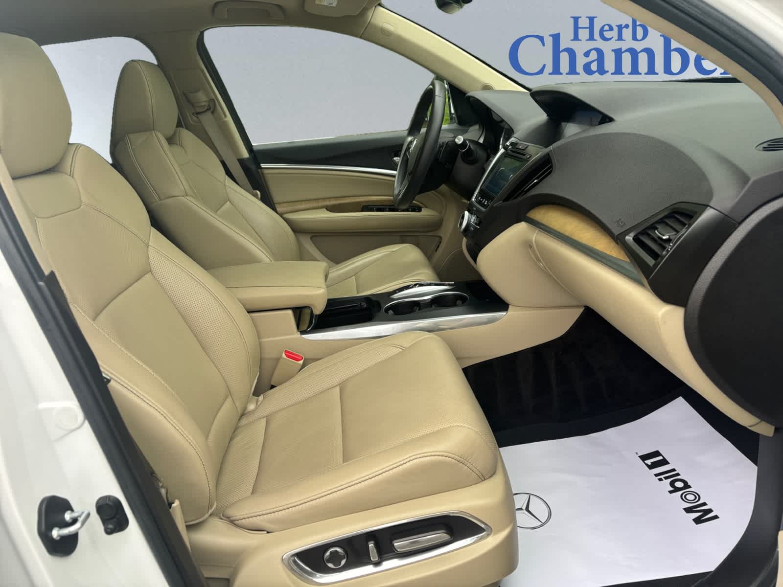 used 2020 Acura MDX car, priced at $32,999