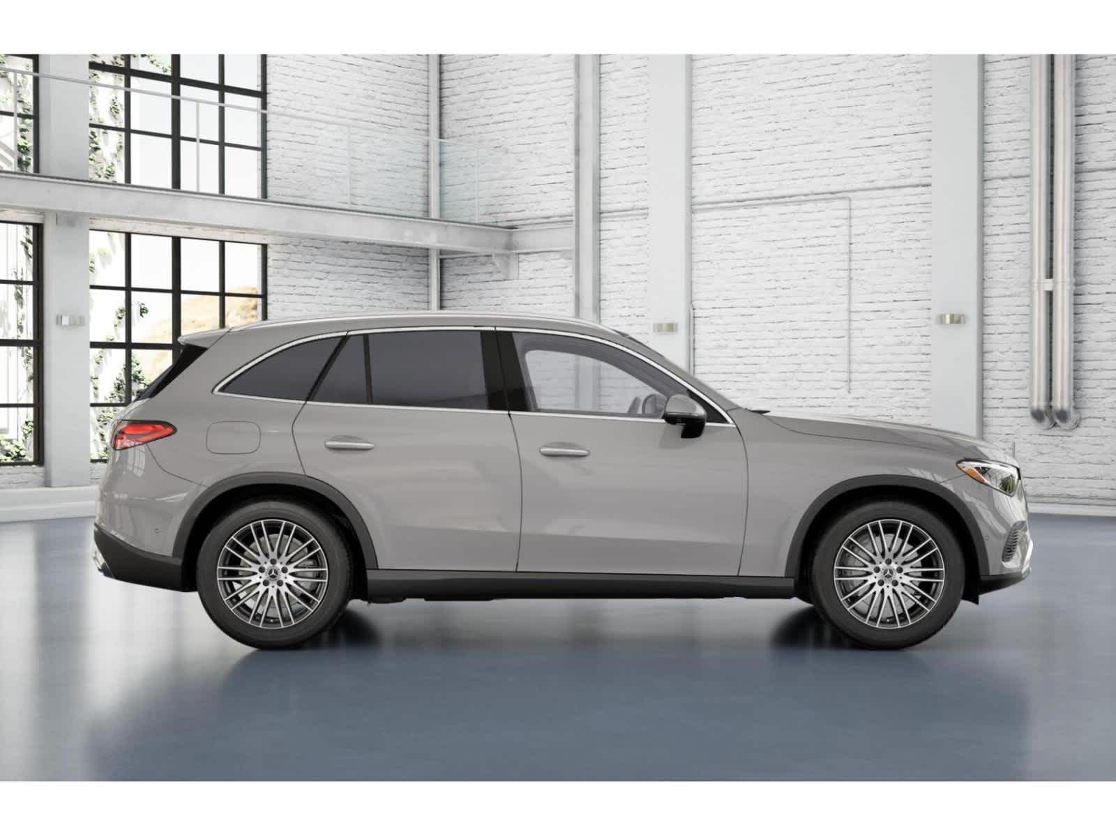 new 2025 Mercedes-Benz GLC 300 car