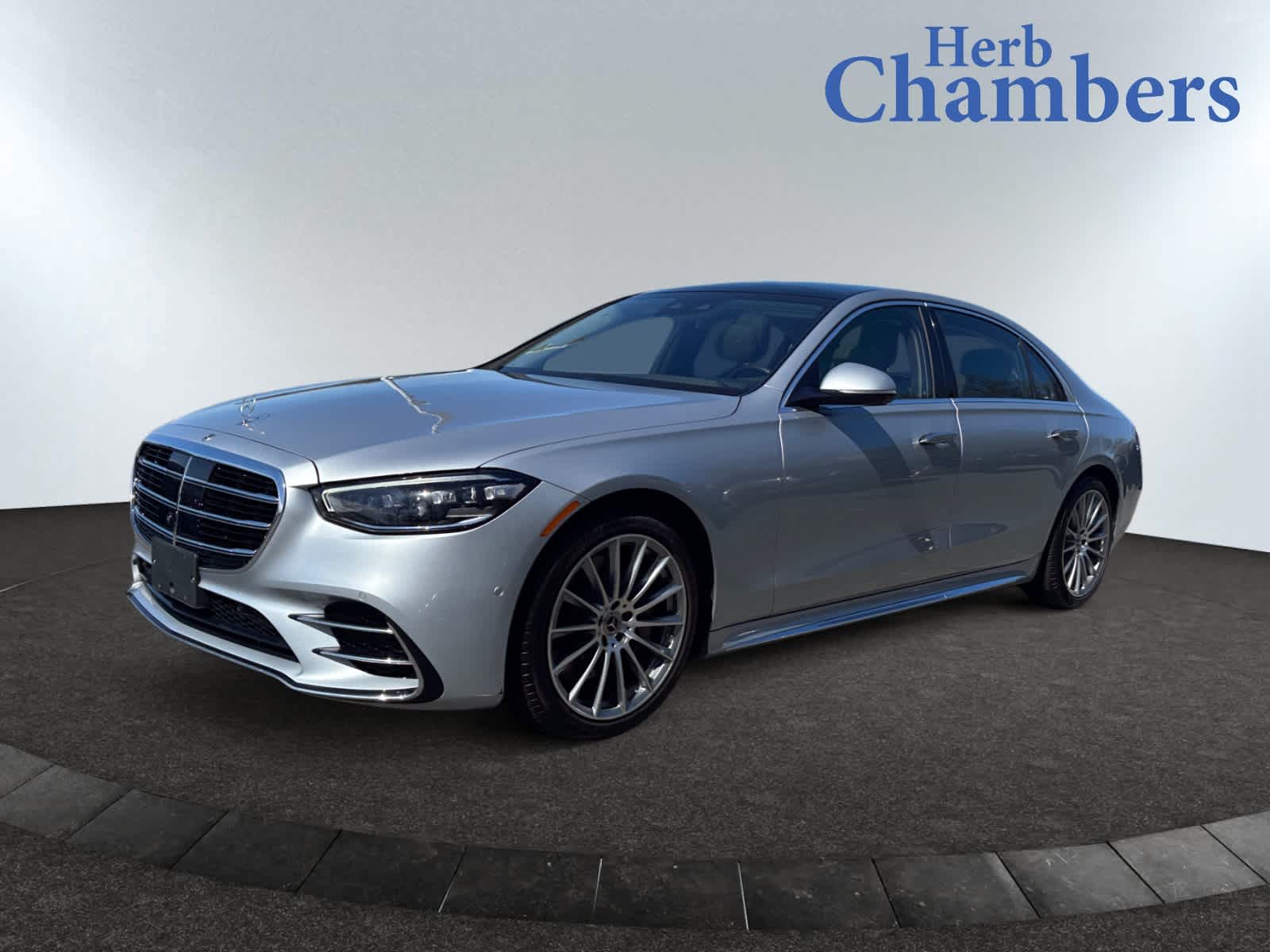 used 2022 Mercedes-Benz S-Class car, priced at $87,998