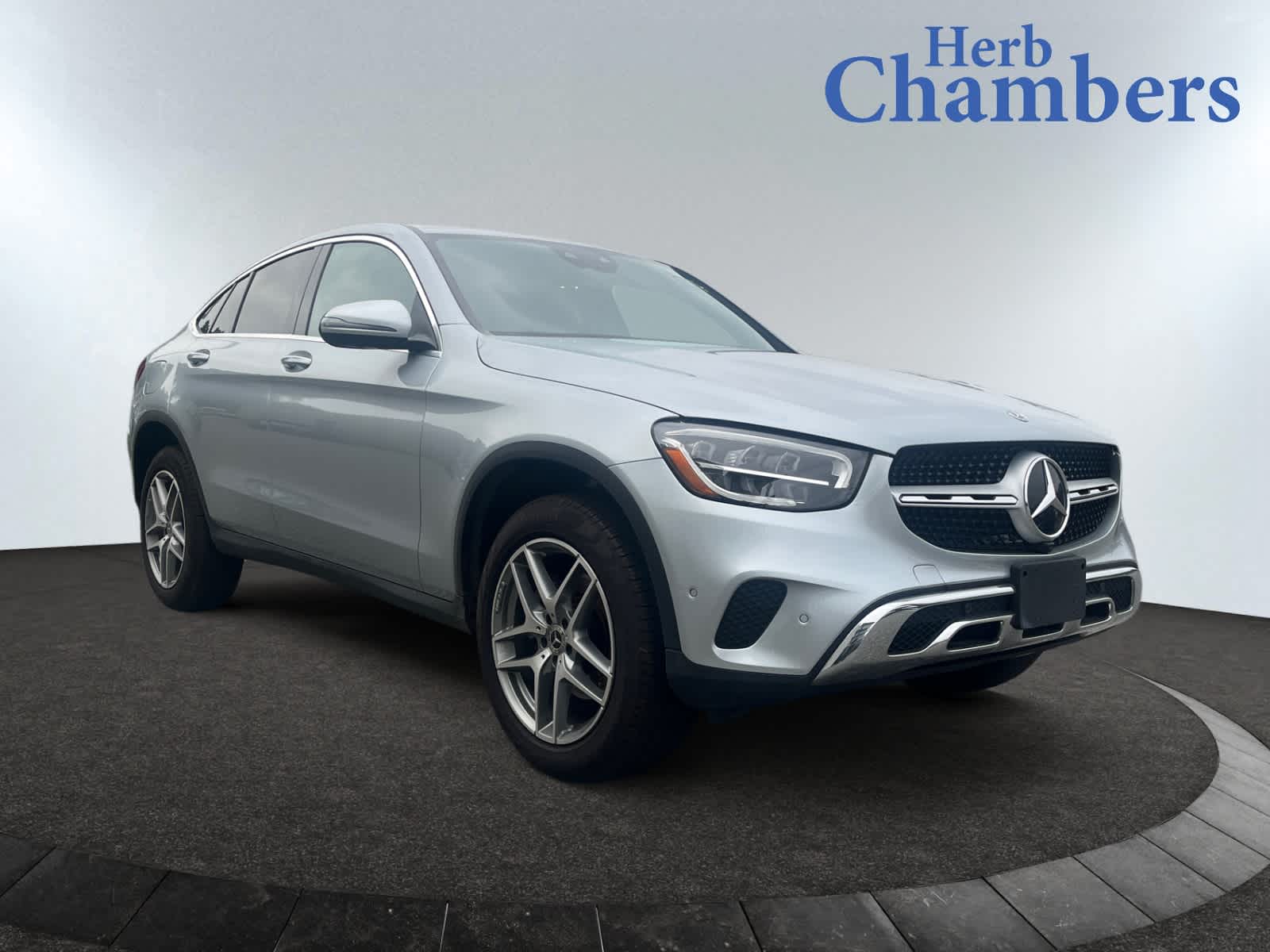 used 2023 Mercedes-Benz GLC 300 car, priced at $41,999