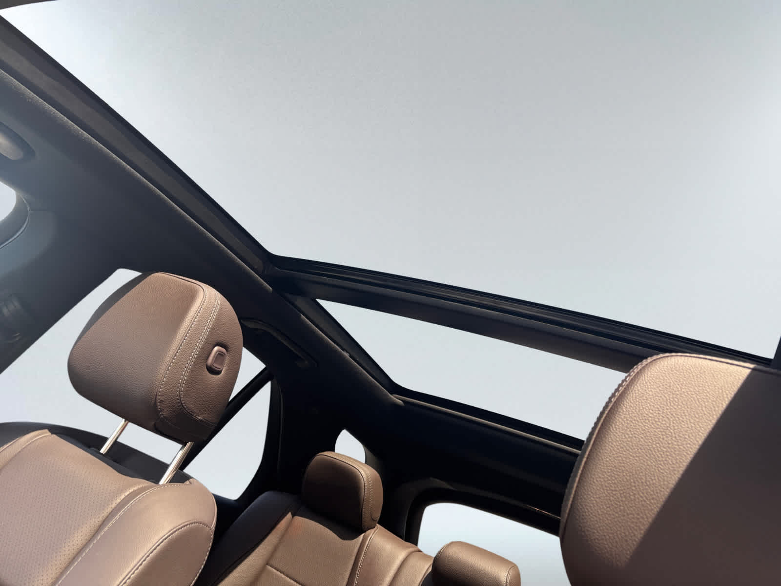 used 2023 Mercedes-Benz GLE 350 car, priced at $58,498