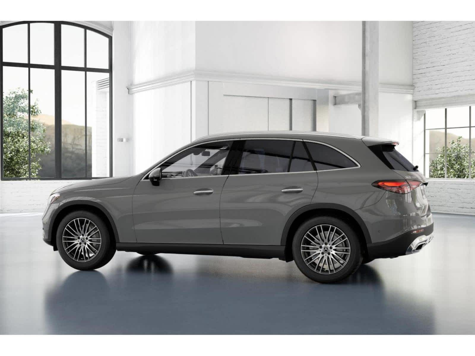 new 2025 Mercedes-Benz GLC 300 car