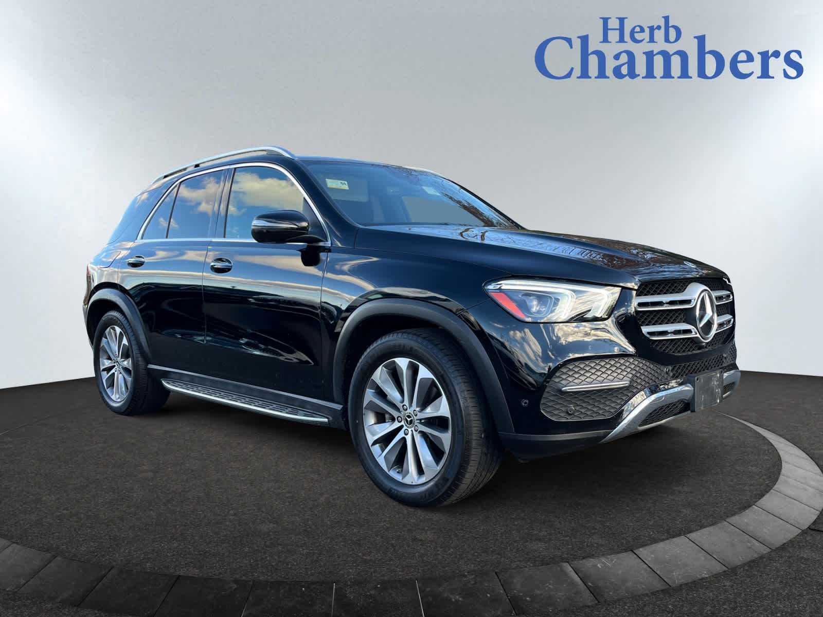 used 2021 Mercedes-Benz GLE 350 car, priced at $41,998