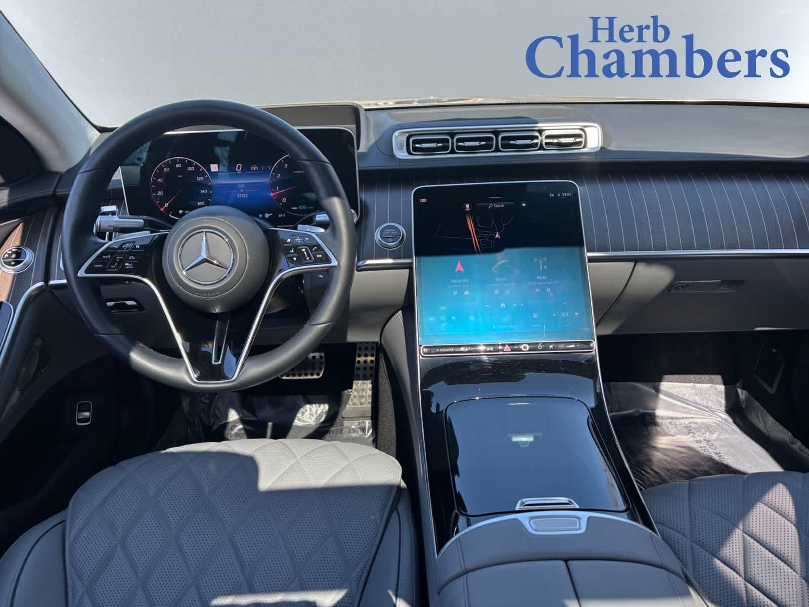 used 2022 Mercedes-Benz S-Class car, priced at $87,998