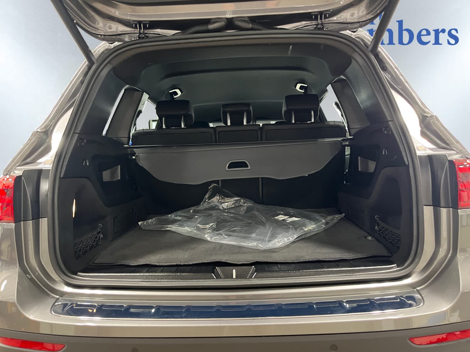 used 2025 Mercedes-Benz GLB 250 car, priced at $43,898