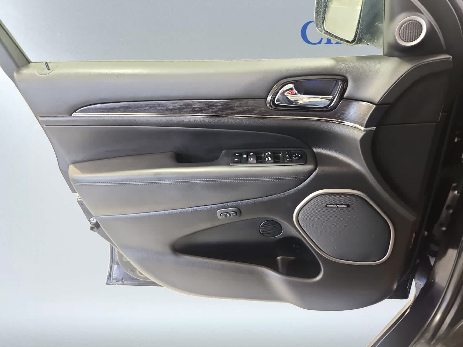 used 2019 Jeep Grand Cherokee car, priced at $24,497