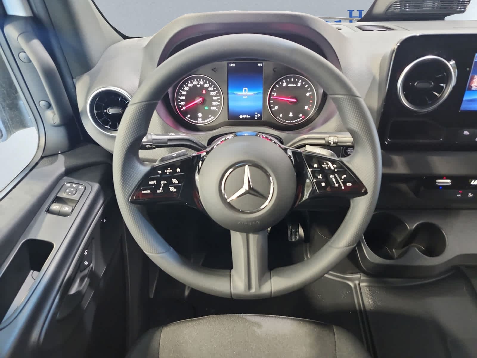 new 2025 Mercedes-Benz Sprinter car