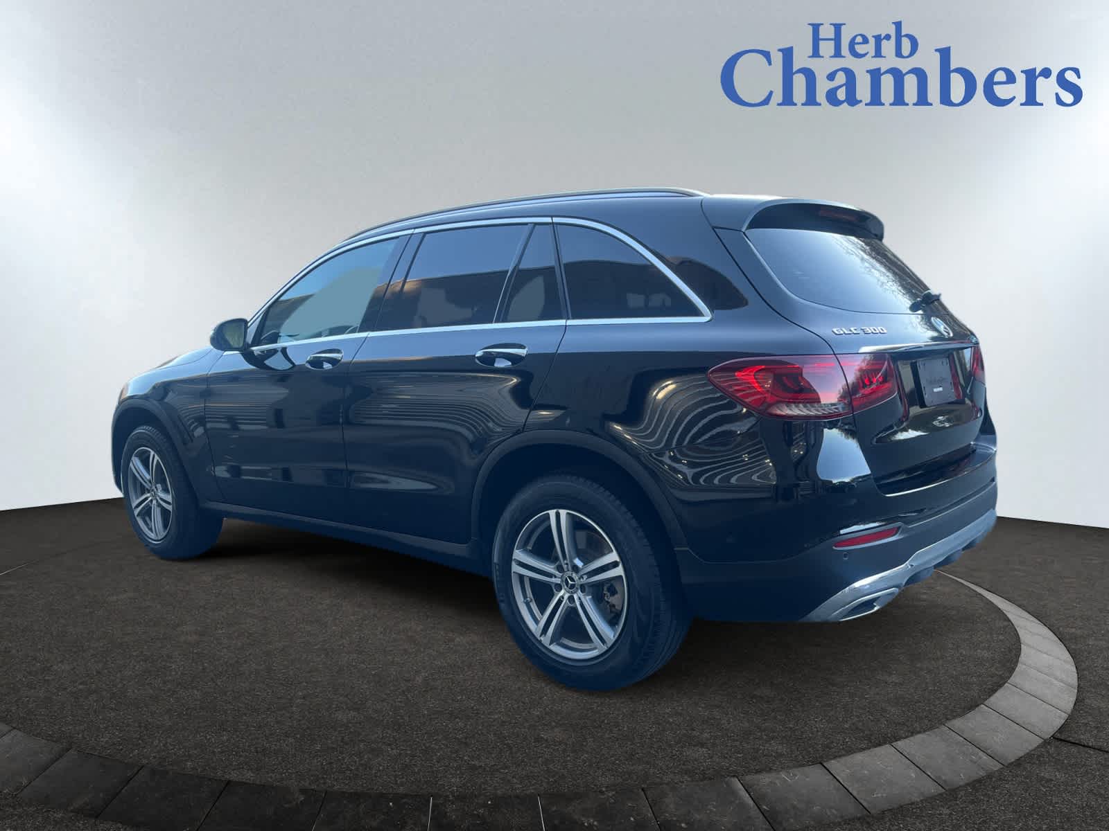 used 2022 Mercedes-Benz GLC 300 car, priced at $36,998