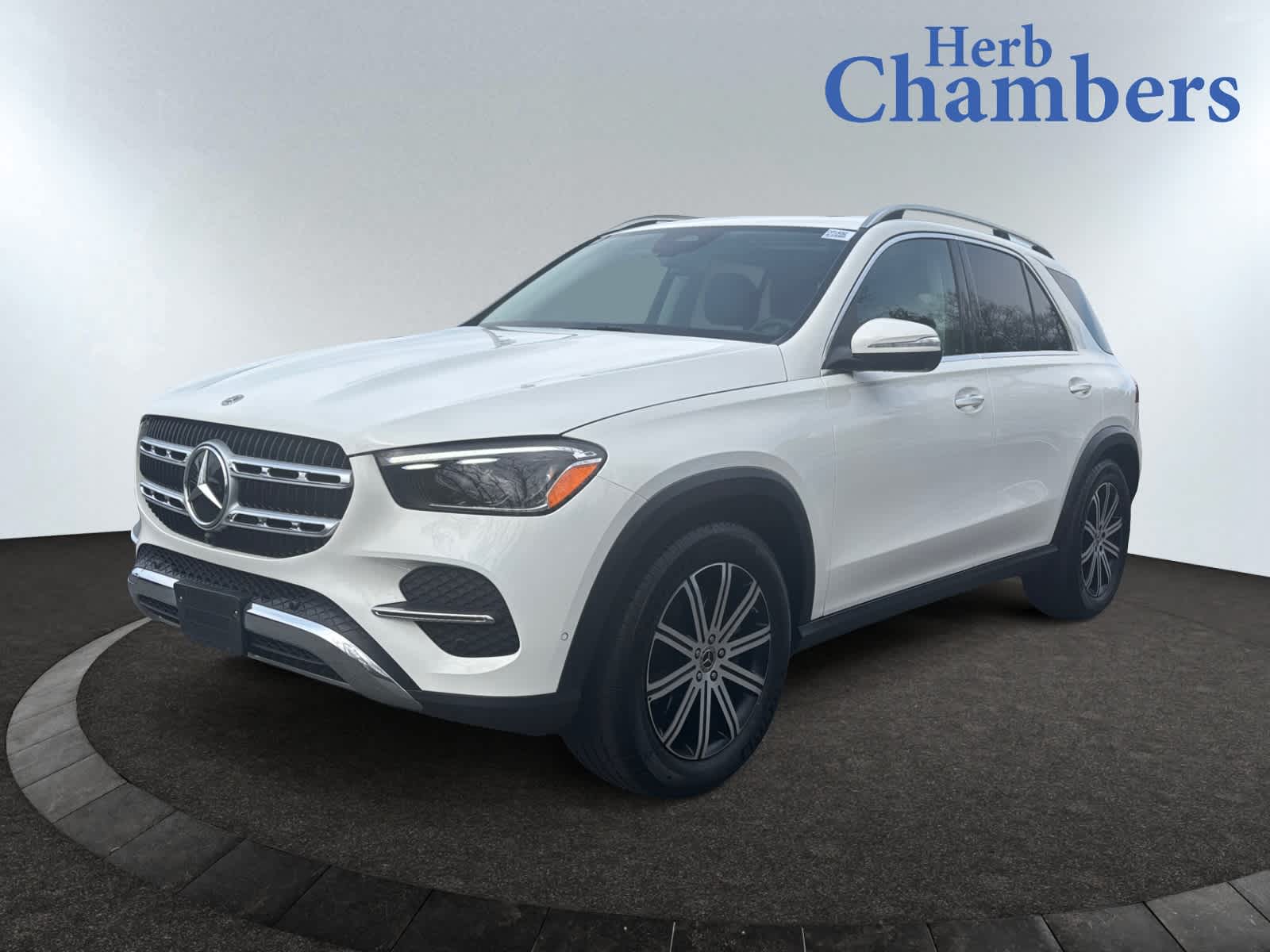 used 2025 Mercedes-Benz GLE 350 car, priced at $61,998