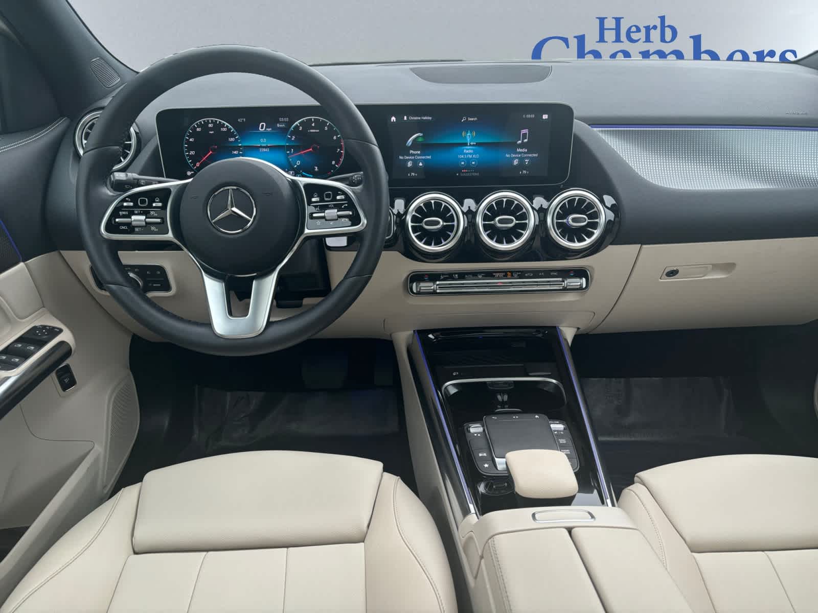 used 2021 Mercedes-Benz GLA 250 car, priced at $28,398