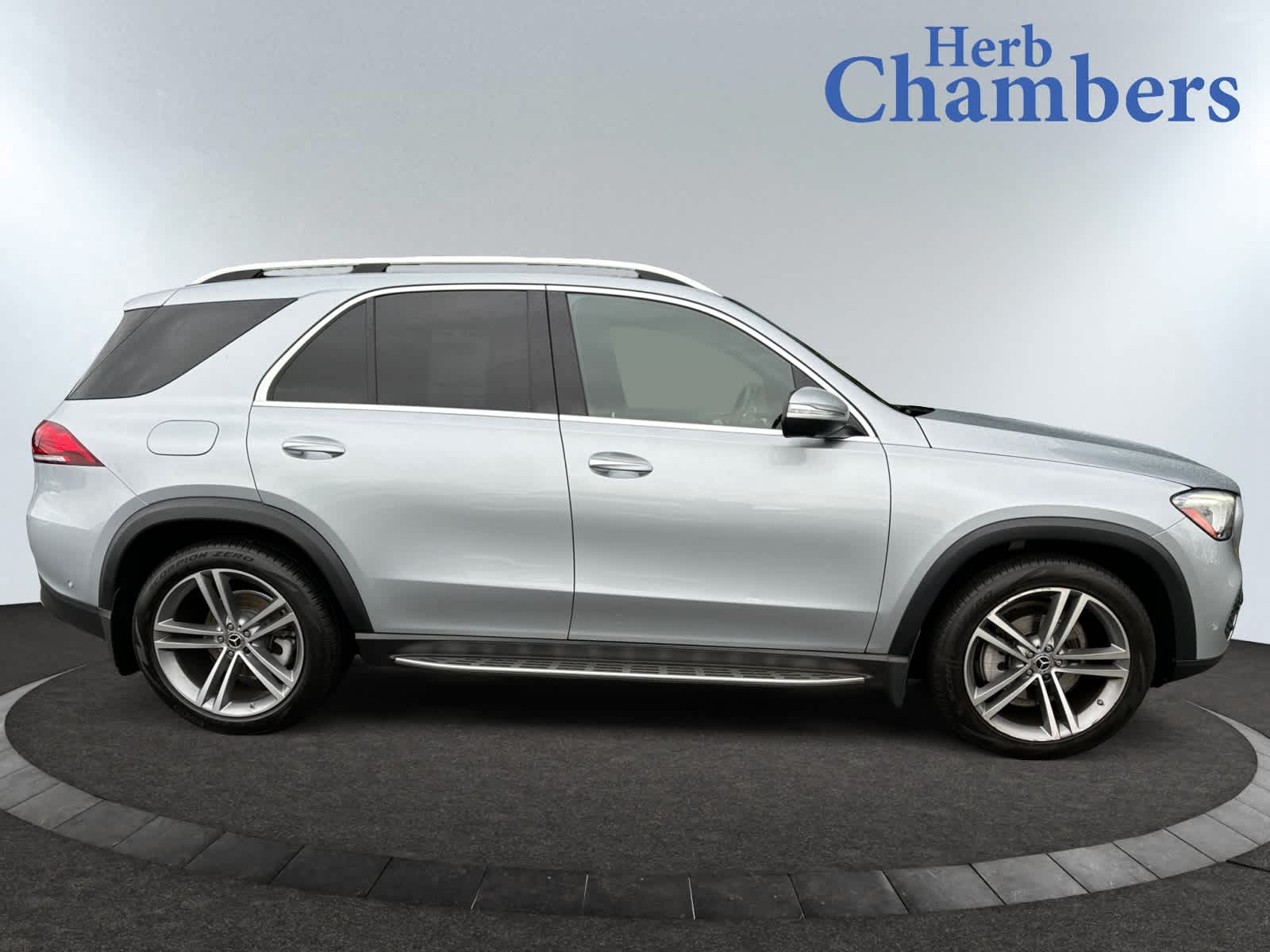 used 2022 Mercedes-Benz GLE 350 car, priced at $46,998