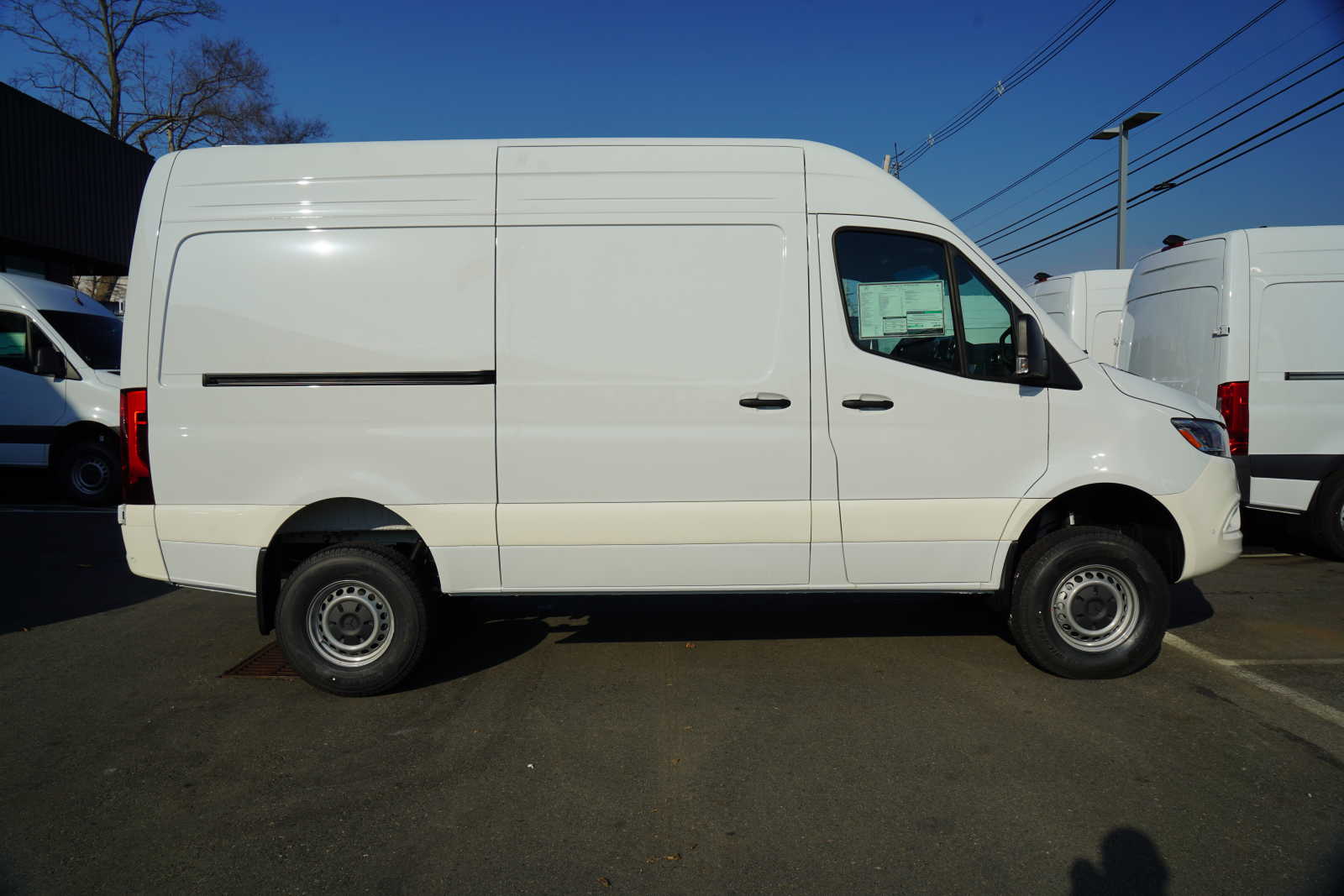 new 2024 Mercedes-Benz Sprinter car